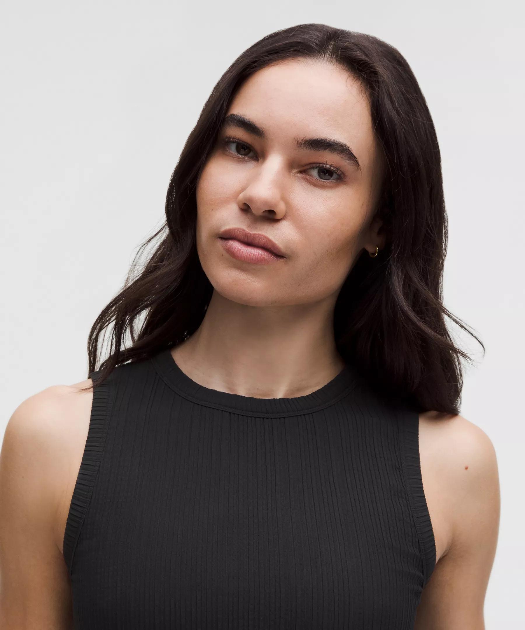 Sleeveless Pleated Stretch Maxi Dress Product Image