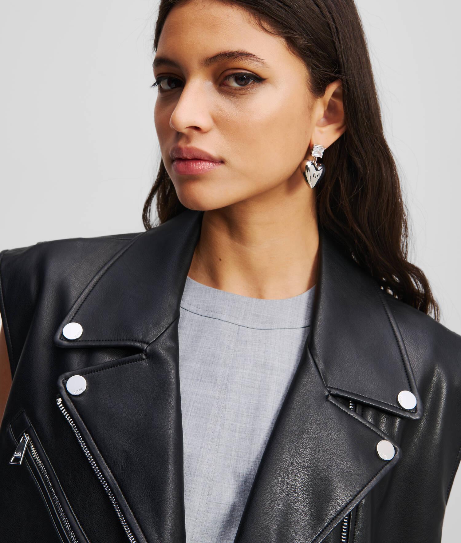 K/ROCK HEART EARRINGS Product Image