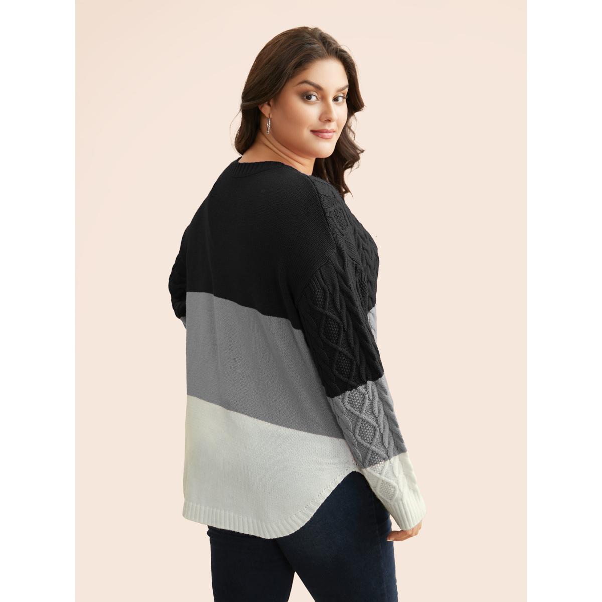 Plus Size Contrast Cable Knit Arc Hem Pullover Black Women Casual Loose Long Sleeve Round Neck Everyday Pullovers BloomChic 18-20/2X Product Image