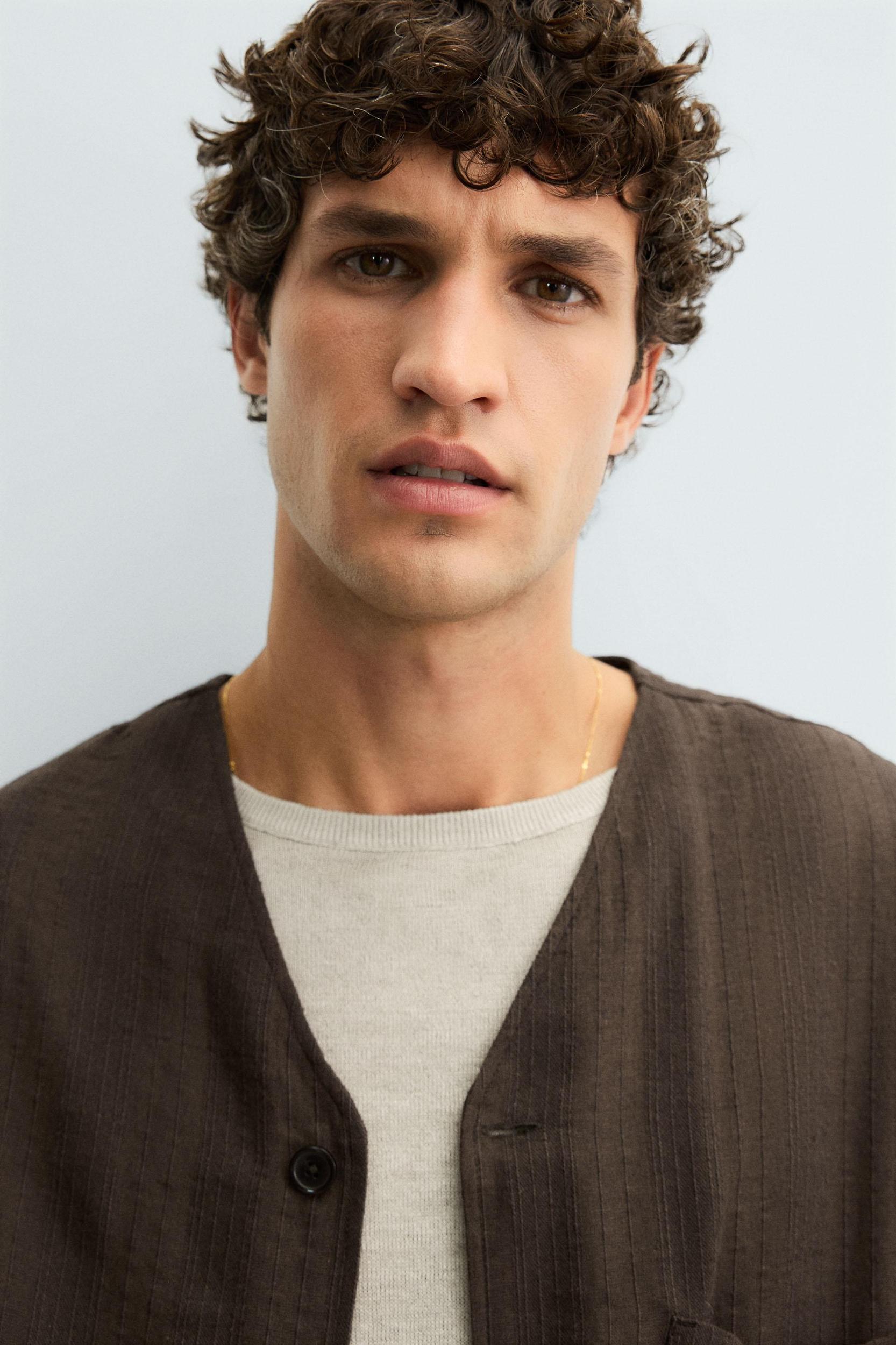 STRIPED JACQUARD SHIRT Product Image