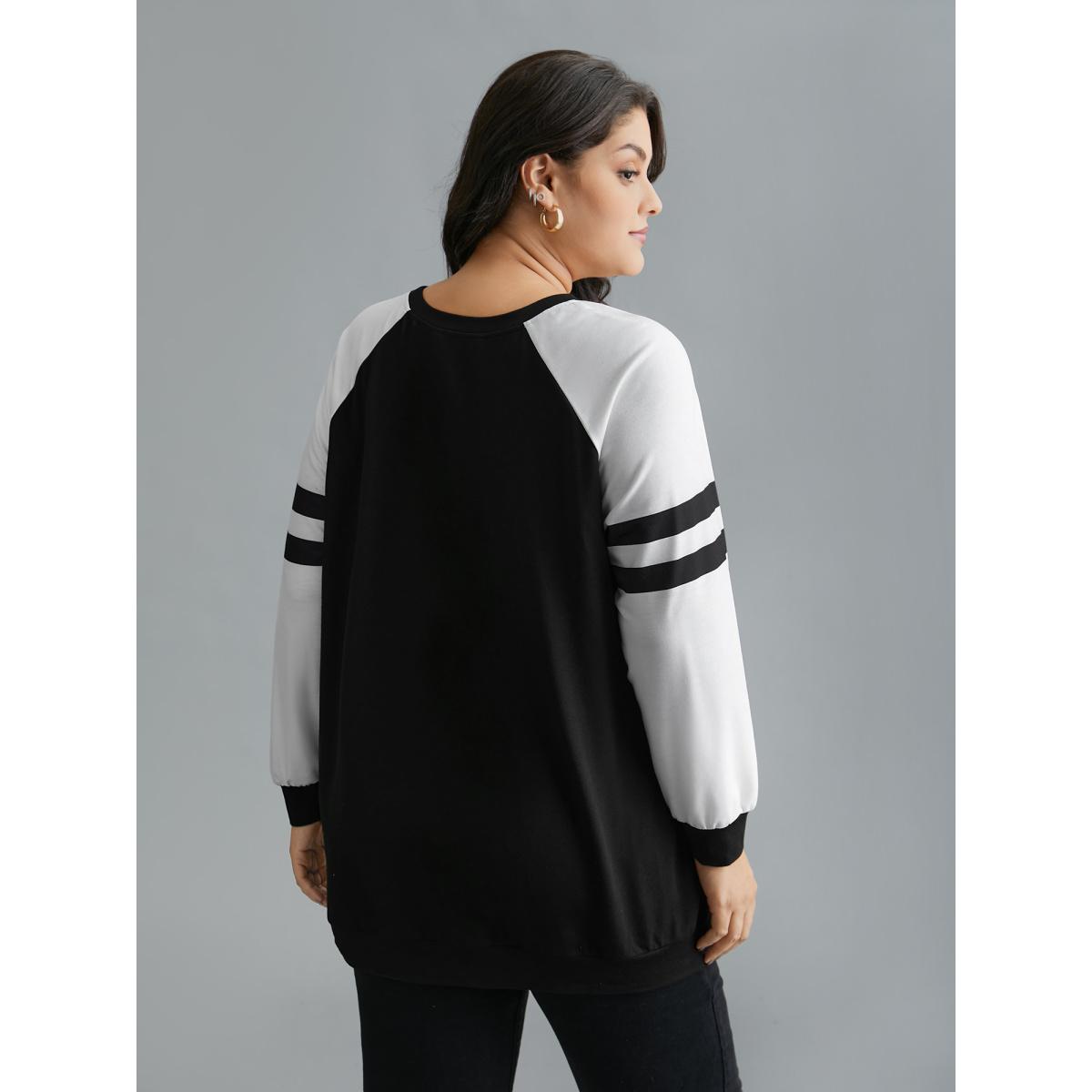 Plus Size Color Block Raglan Sleeve Stretchy Sweatshirt Women Black Casual Contrast Round Neck Everyday Sweatshirts BloomChic 22-24/3X Product Image