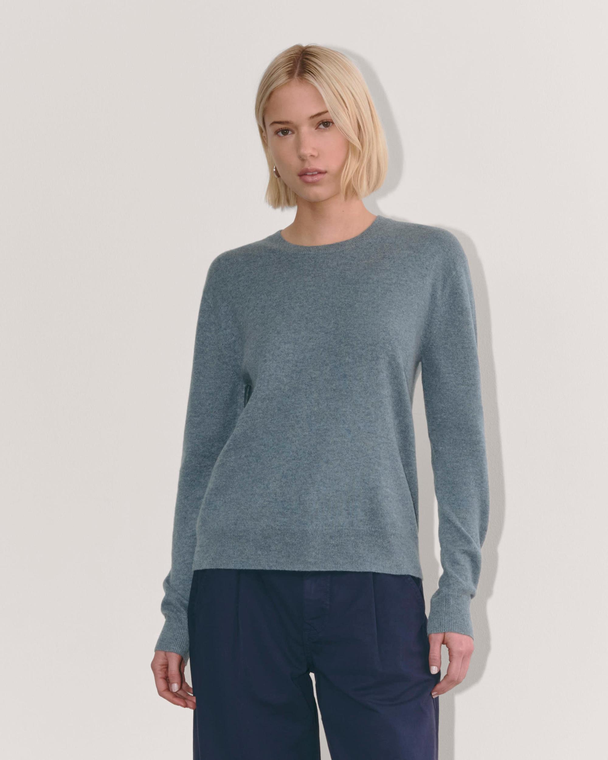 Womens Classic Crew in Cashmere Sweater by Everlane Product Image