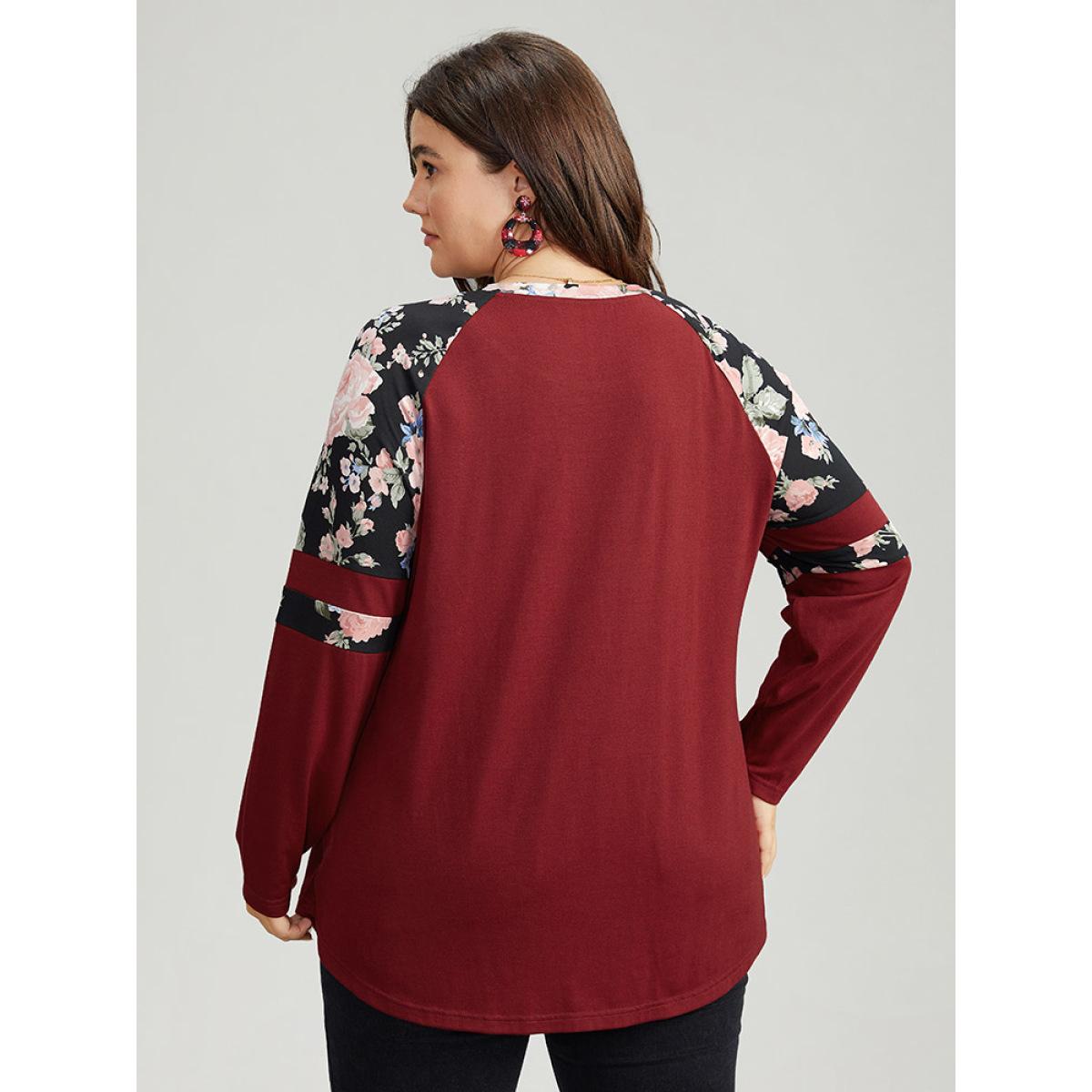 Plus Size Floral Print Patchwork Raglan Sleeve T-shirt Red Women Casual Contrast Floral Round Neck Festival-Christmas T-shirts BloomChic 14-16/1X Product Image