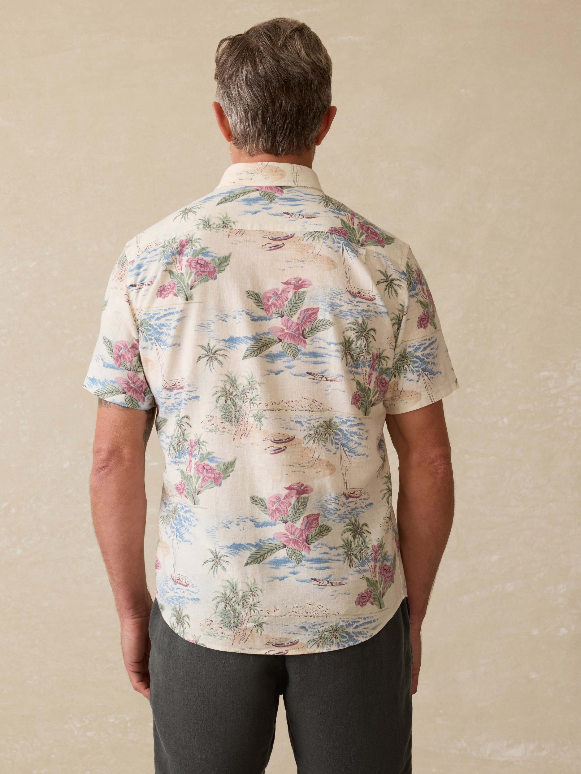 Short-Sleeve Breeze Shirt - Molokai Scenic Tropical Product Image