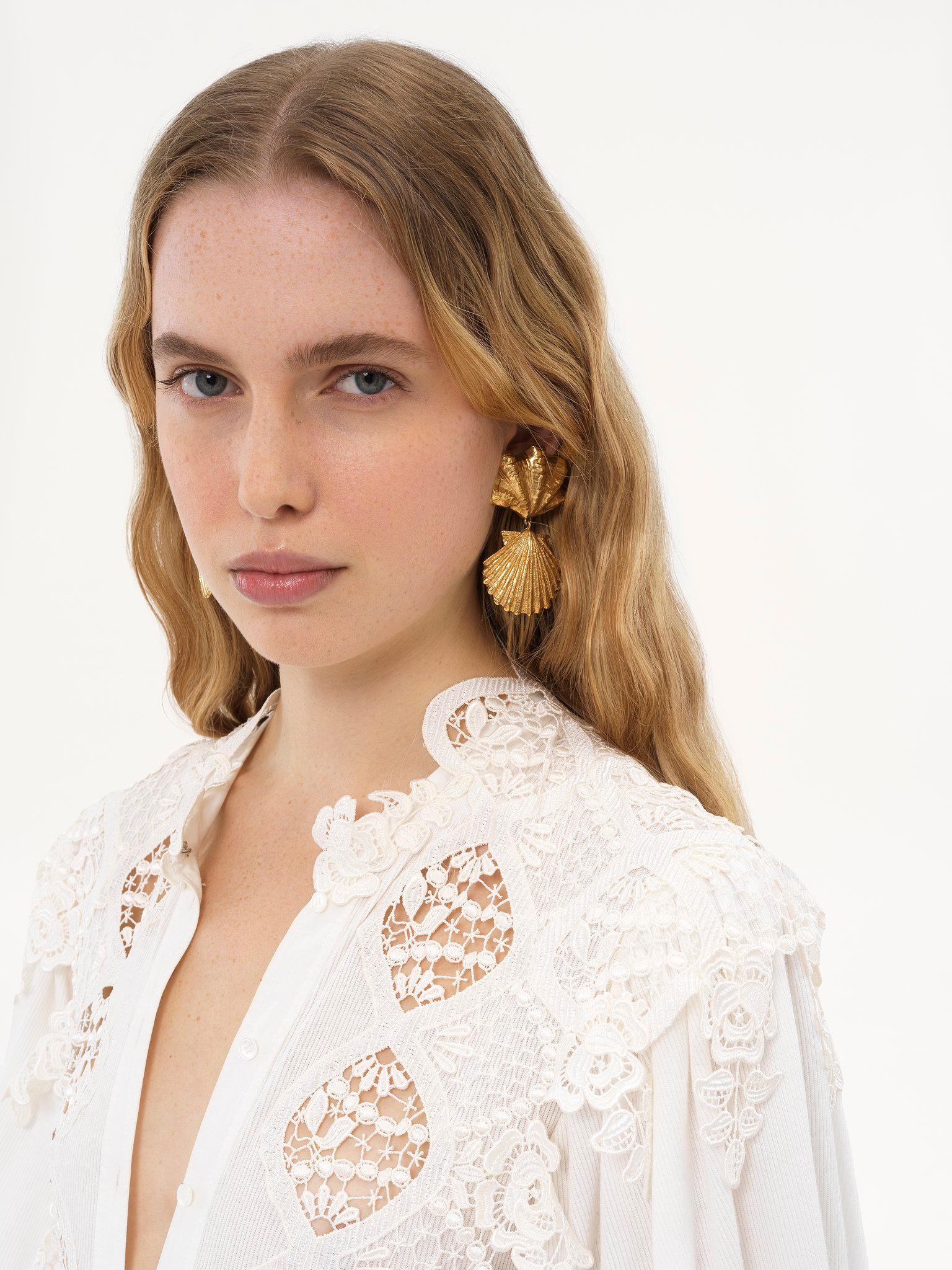 The Chloé Shells earrings Product Image