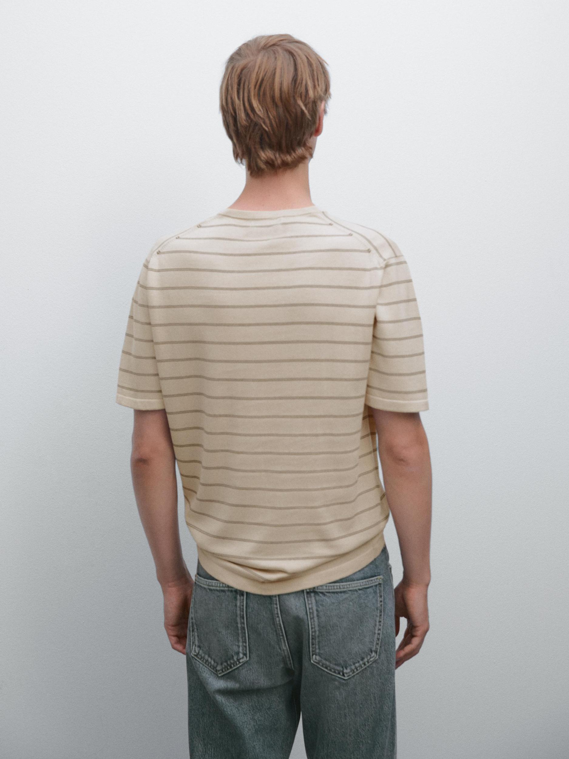 Striped lightweight knit T-shirt Product Image