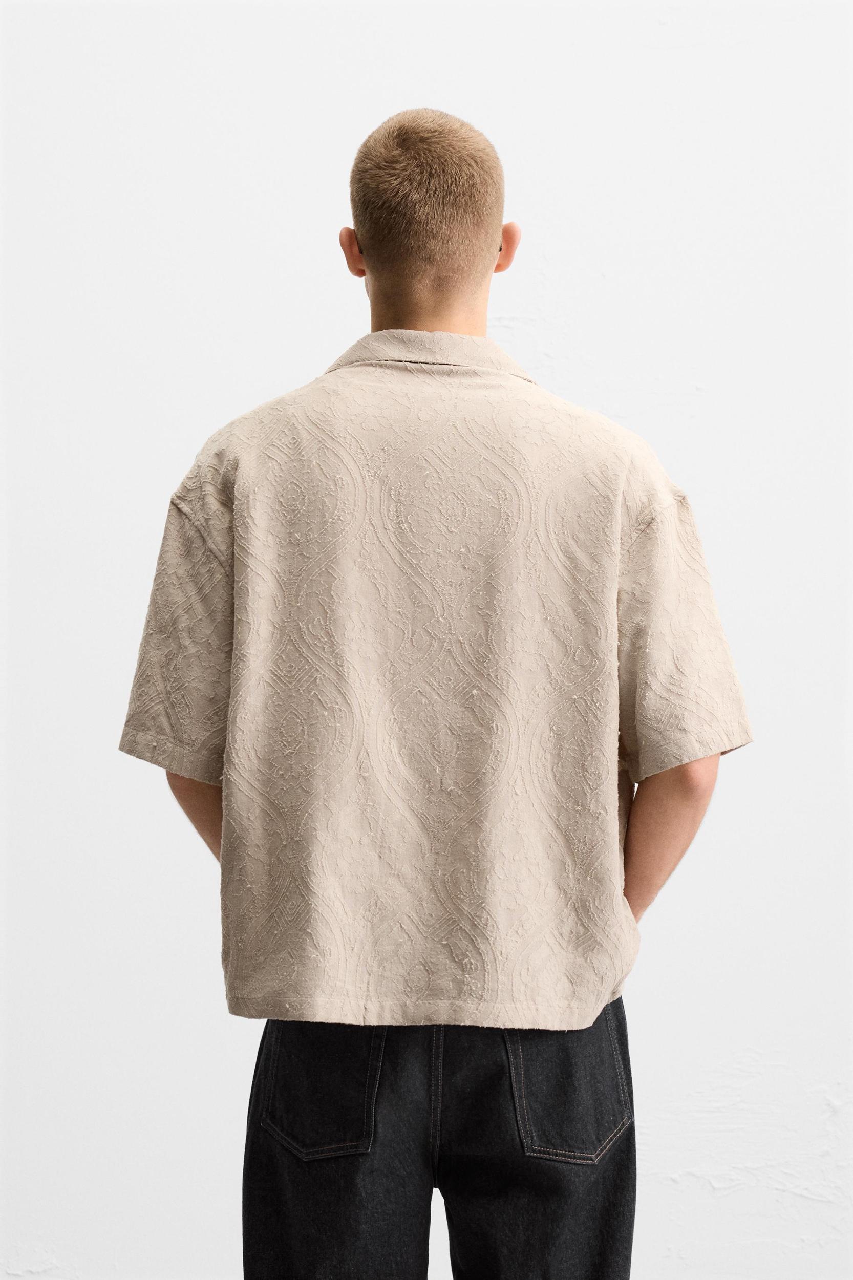 GEOMETRIC JACQUARD SHIRT Product Image