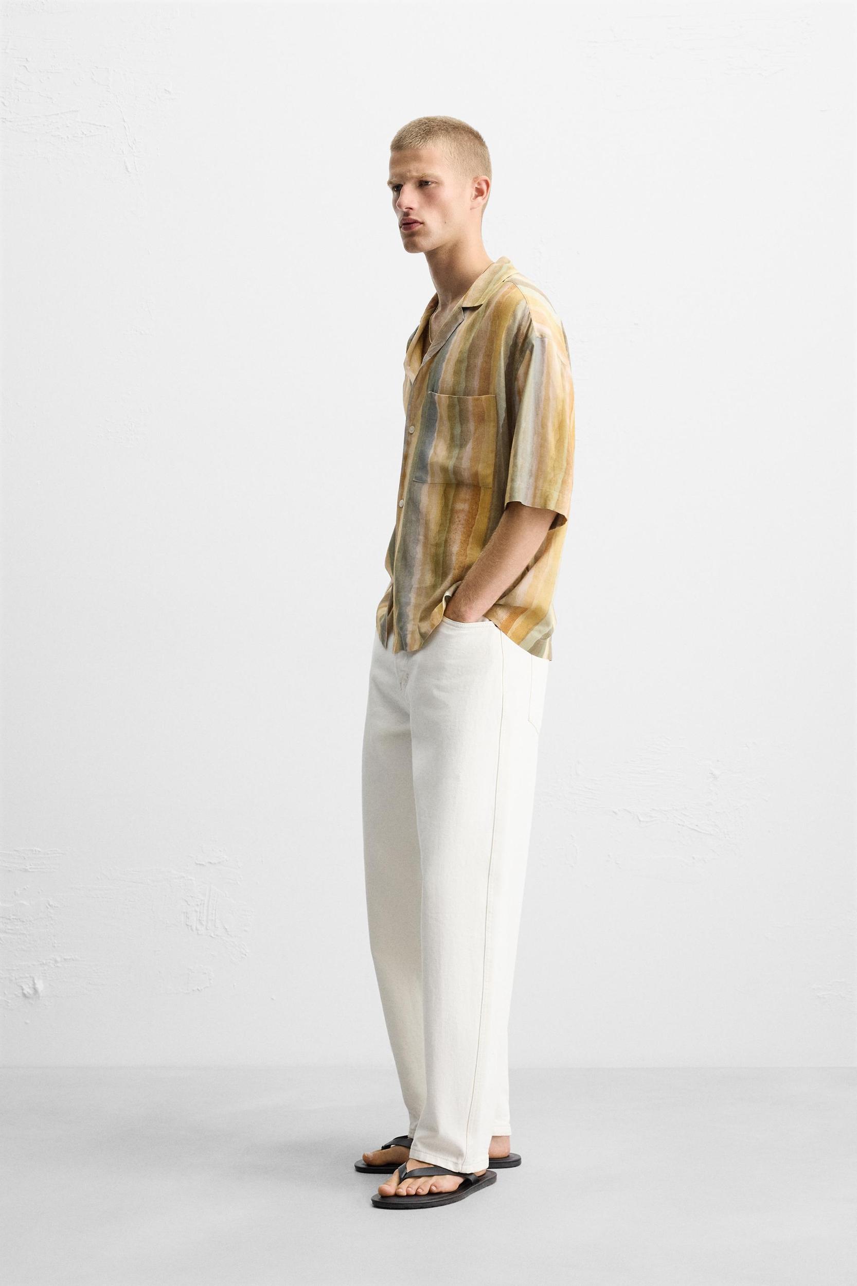 STRIPED PRINT SHIRT Product Image