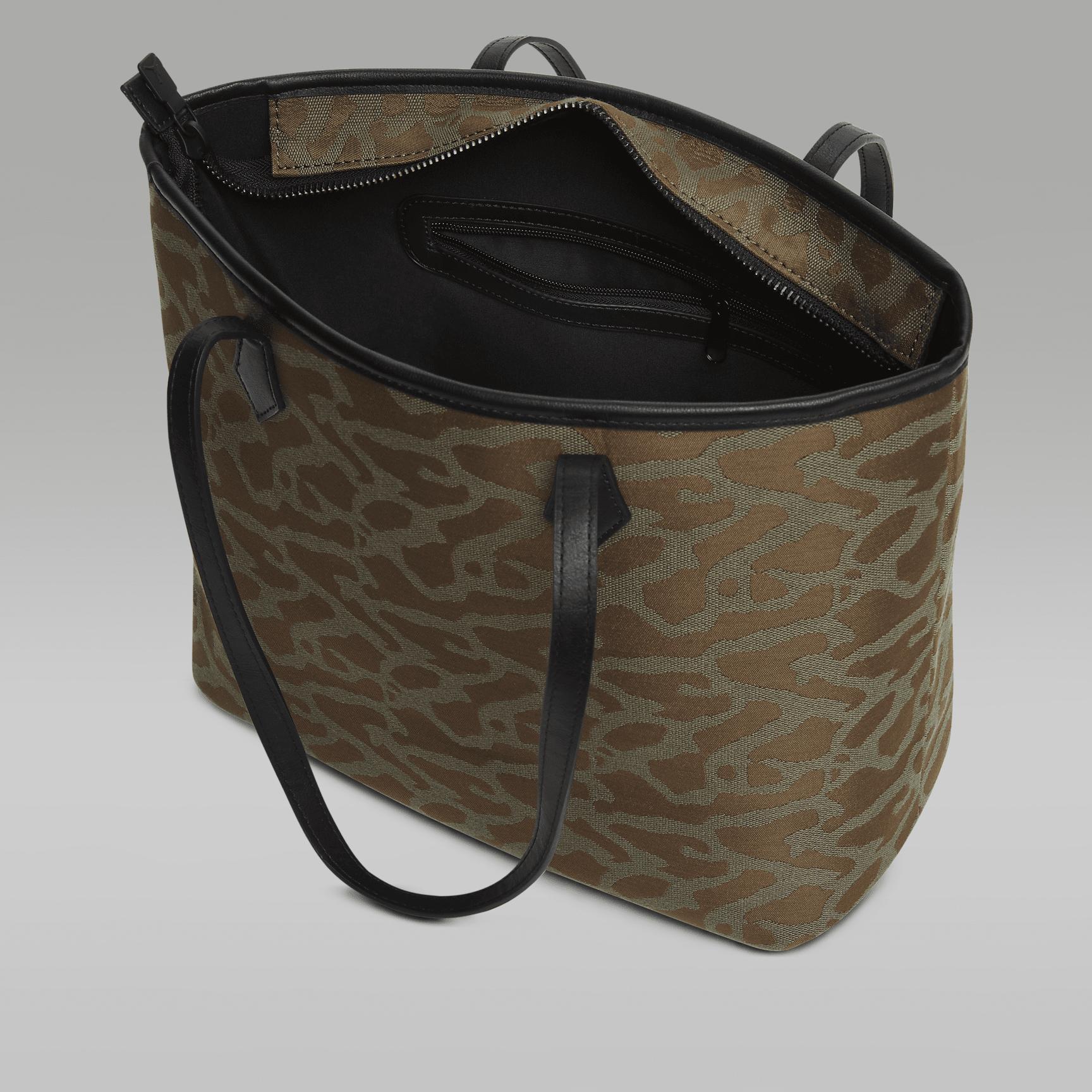 Jordan Icon Tote Bag (17L) Product Image