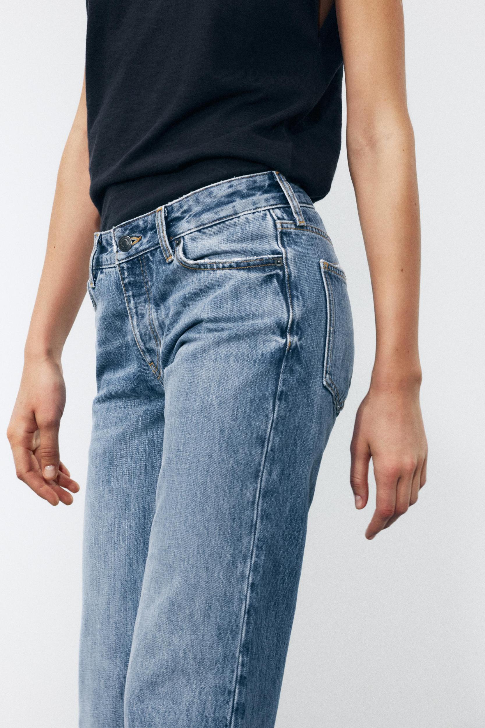 ZW COLLECTION LOW-RISE CROPPED FLARE JEANS Product Image