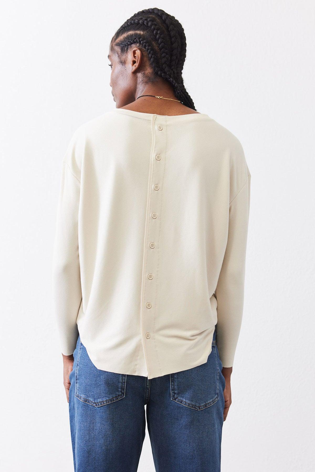 Essential Top With Buttons in the Back Product Image
