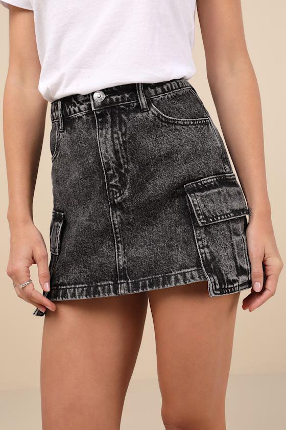 Letizia Black Acid Wash Denim Mid-Rise Cargo Mini Skirt Product Image