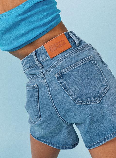 Tropicana Shorts Denim Product Image