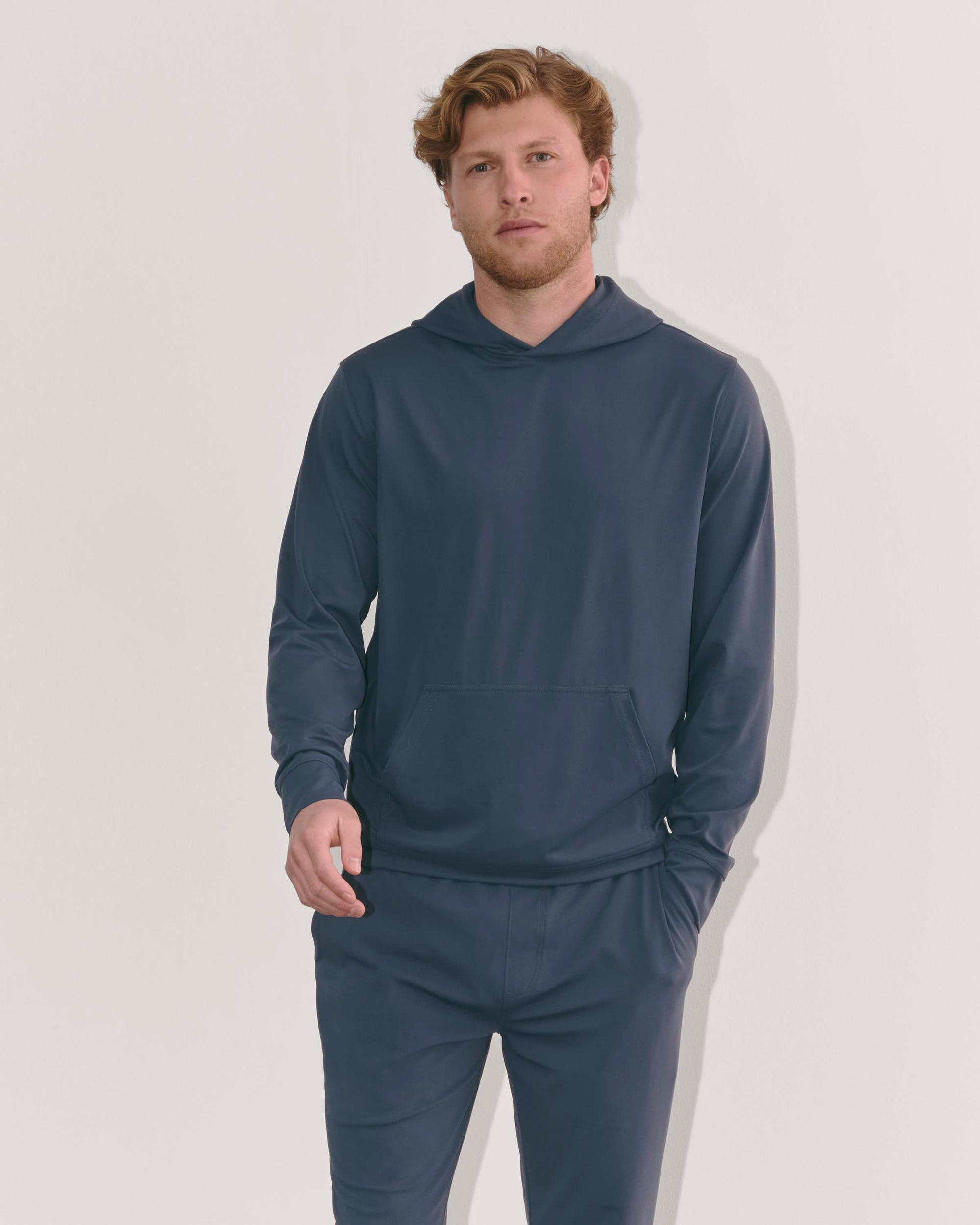 Mens Off-Duty Tech Hoodie by Everlane Product Image