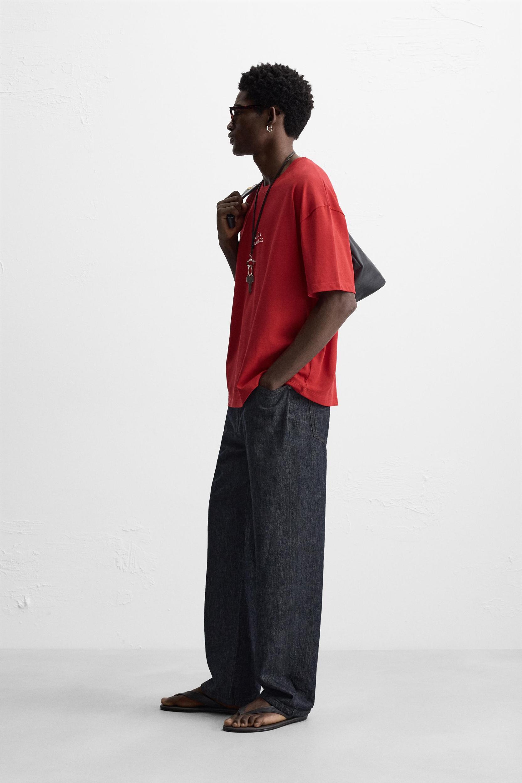 PRINTED TEXT T-SHIRT Product Image