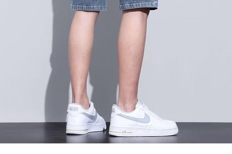 Mid Rise Washed Denim Shorts Product Image