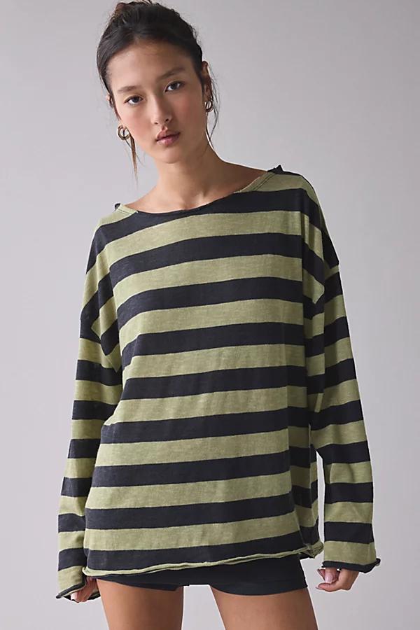 BDG Kurt Off-The-Shoulder Long Sleeve Tee Womens at Urban Outfitters Product Image