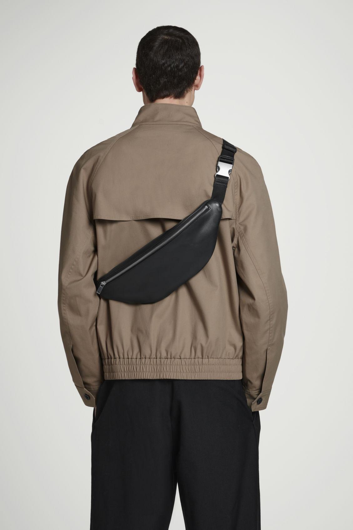 SLOUCHY CROSSBODY - LEATHER Product Image
