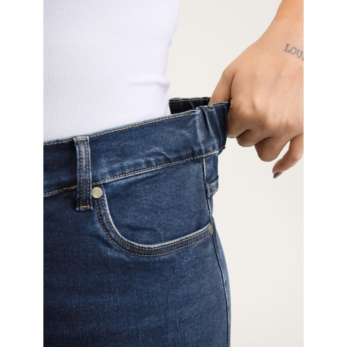 Plus Size Stretch Frayed Hem Straight-Leg Jeans Women Bluevintage Leisure High stretch Slanted pocket Jeans BloomChic 24/3X Product Image