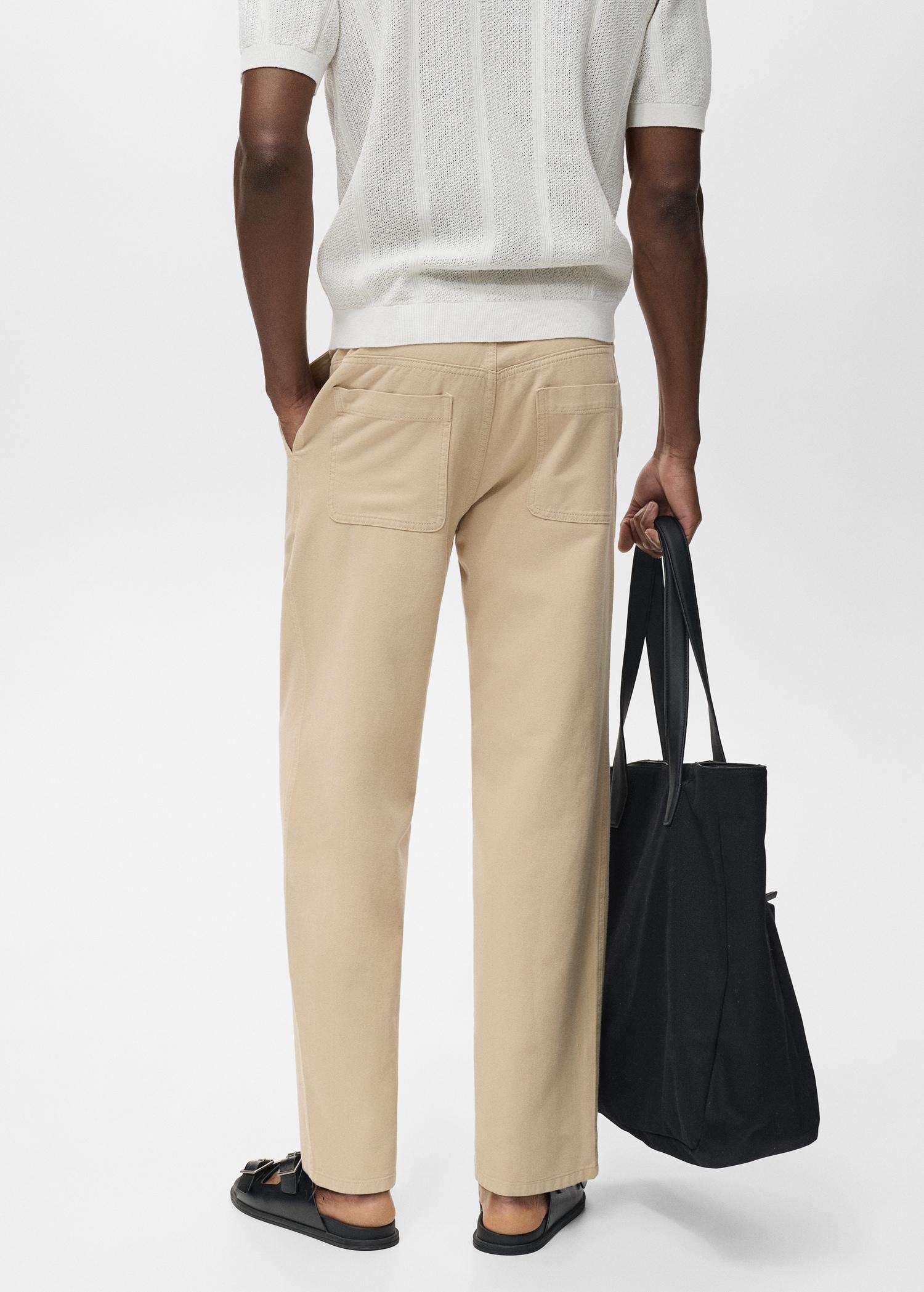 Regular-fit jeans made from a cotton-linen blend - Men | MANGO USA Product Image