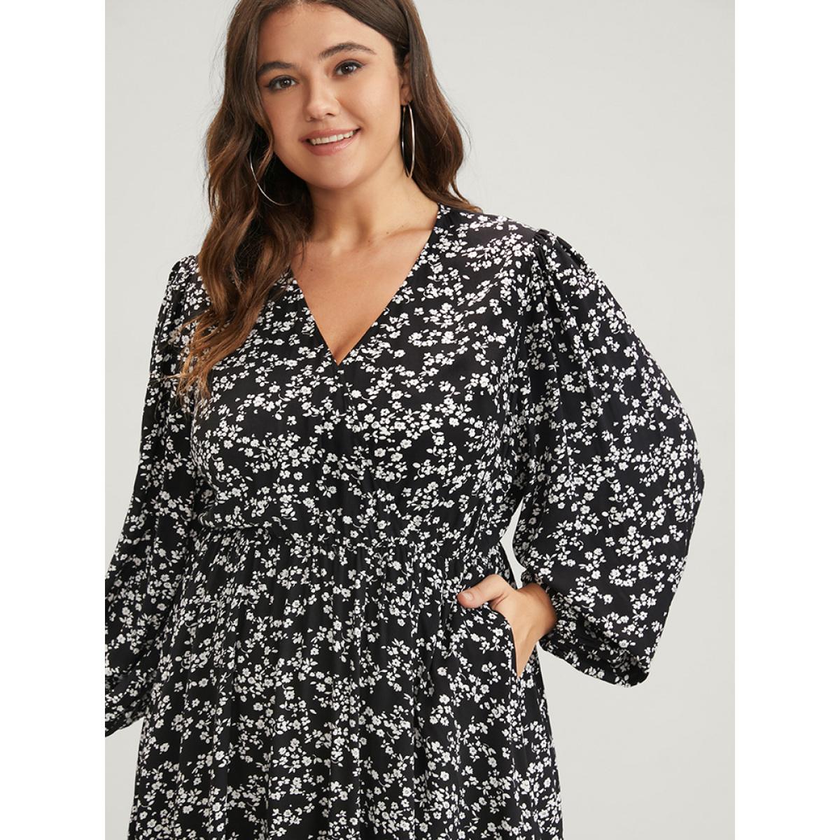 Plus Size Ditsy Floral Lantern Sleeve Pocket Split Maxi Dress BlackFlower Women Elegant Pocket V-neck Long Sleeve Curvy Long Dress BloomChic 10/M Product Image