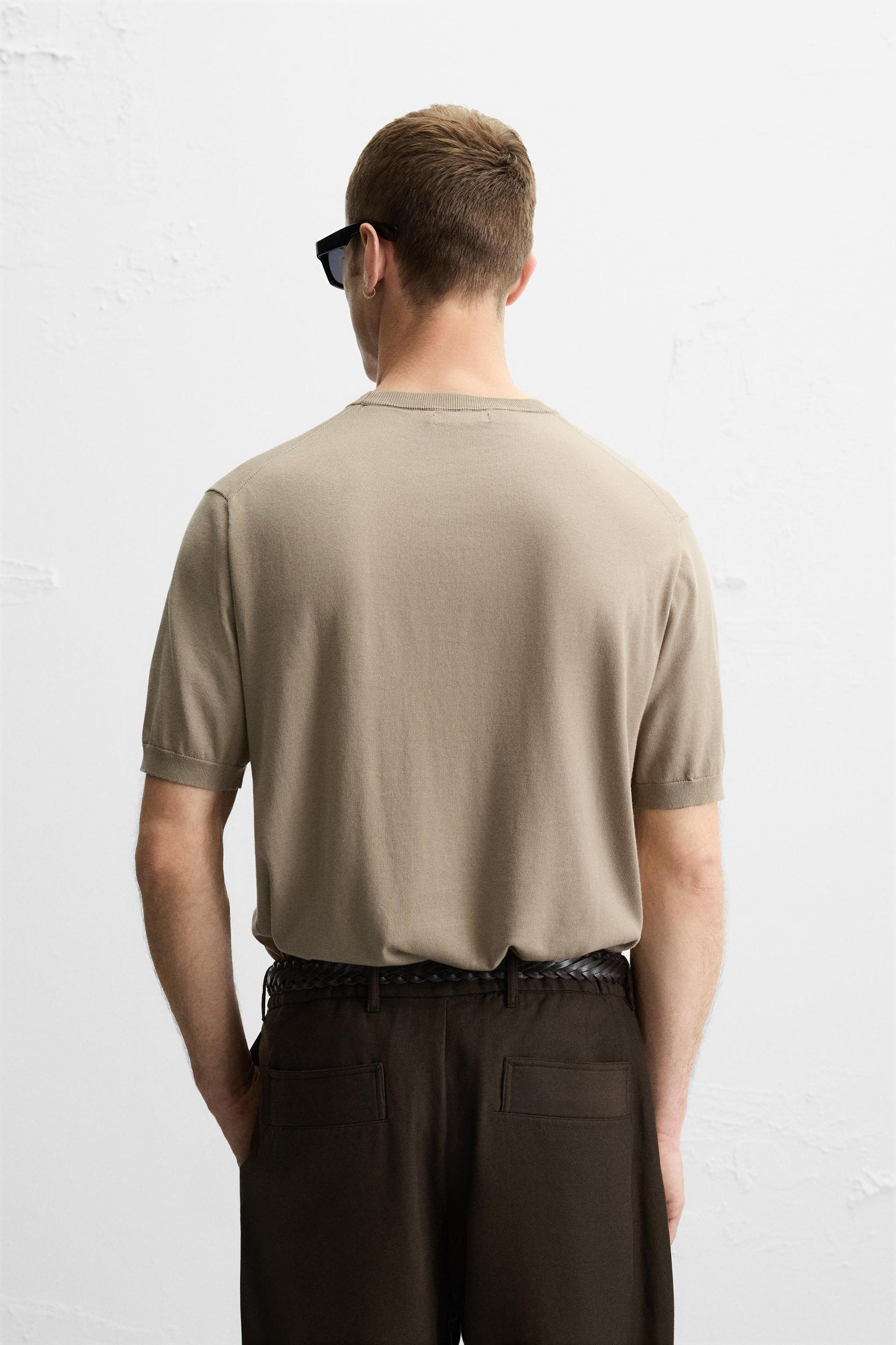 REGULAR FIT KNIT T-SHIRT Product Image