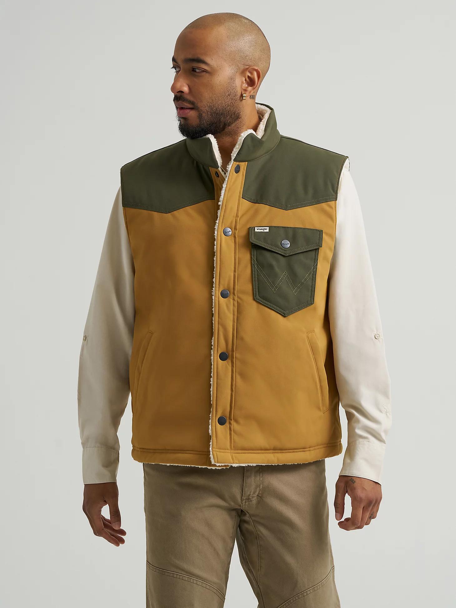 Wrangler All Terrain Gear Men's Tech Range Reversible Vest in Bistre Product Image
