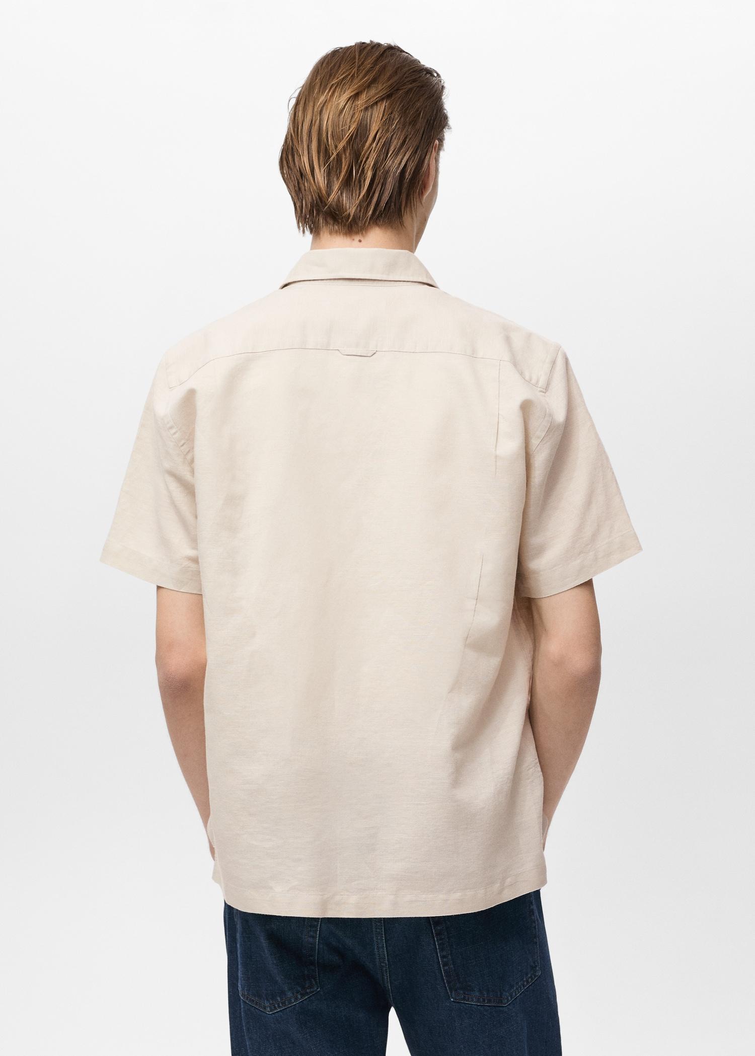 Short sleeve linen-blend shirt - Men | MANGO USA Product Image