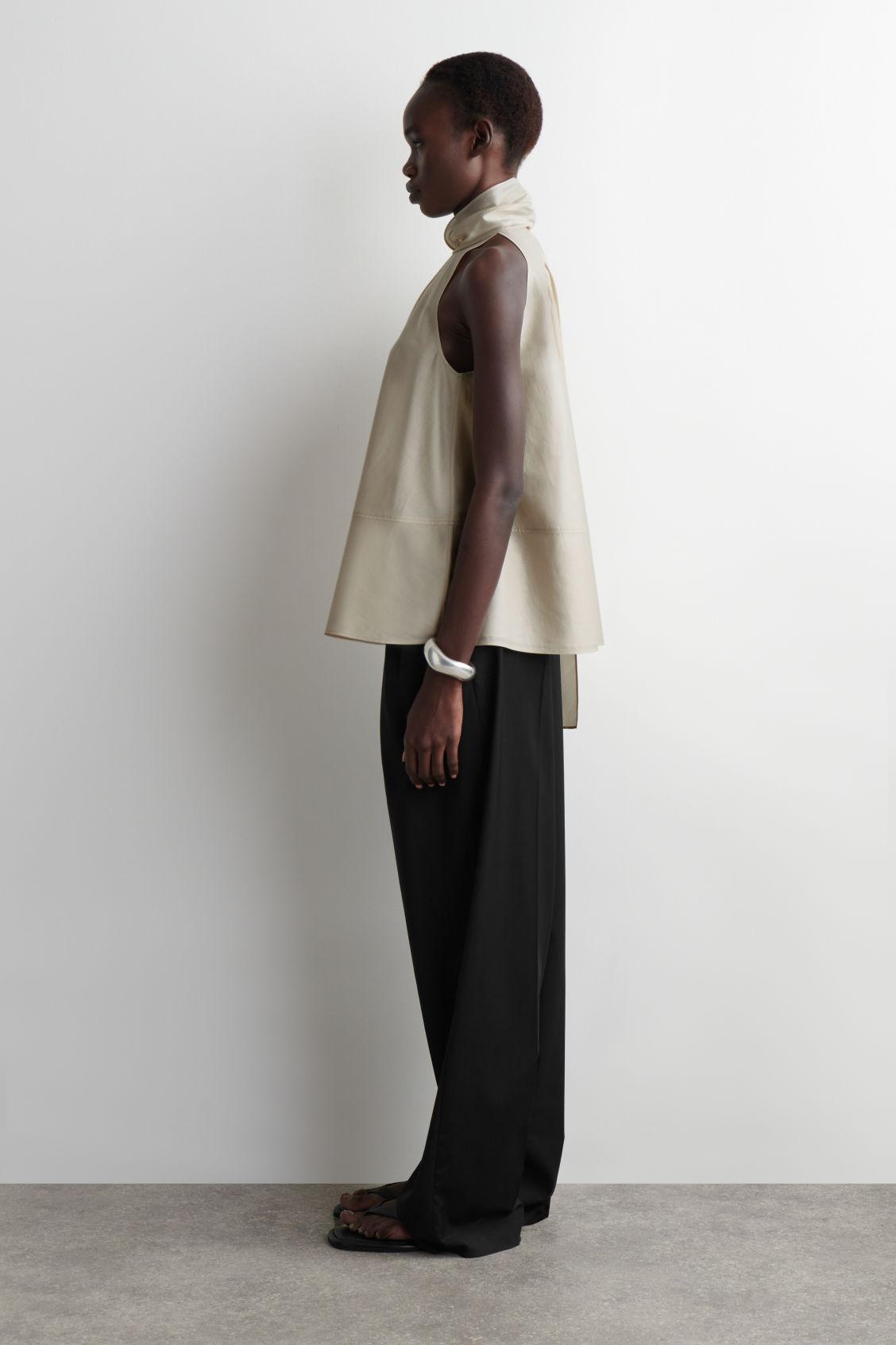 FLUID HALTERNECK TOP Product Image