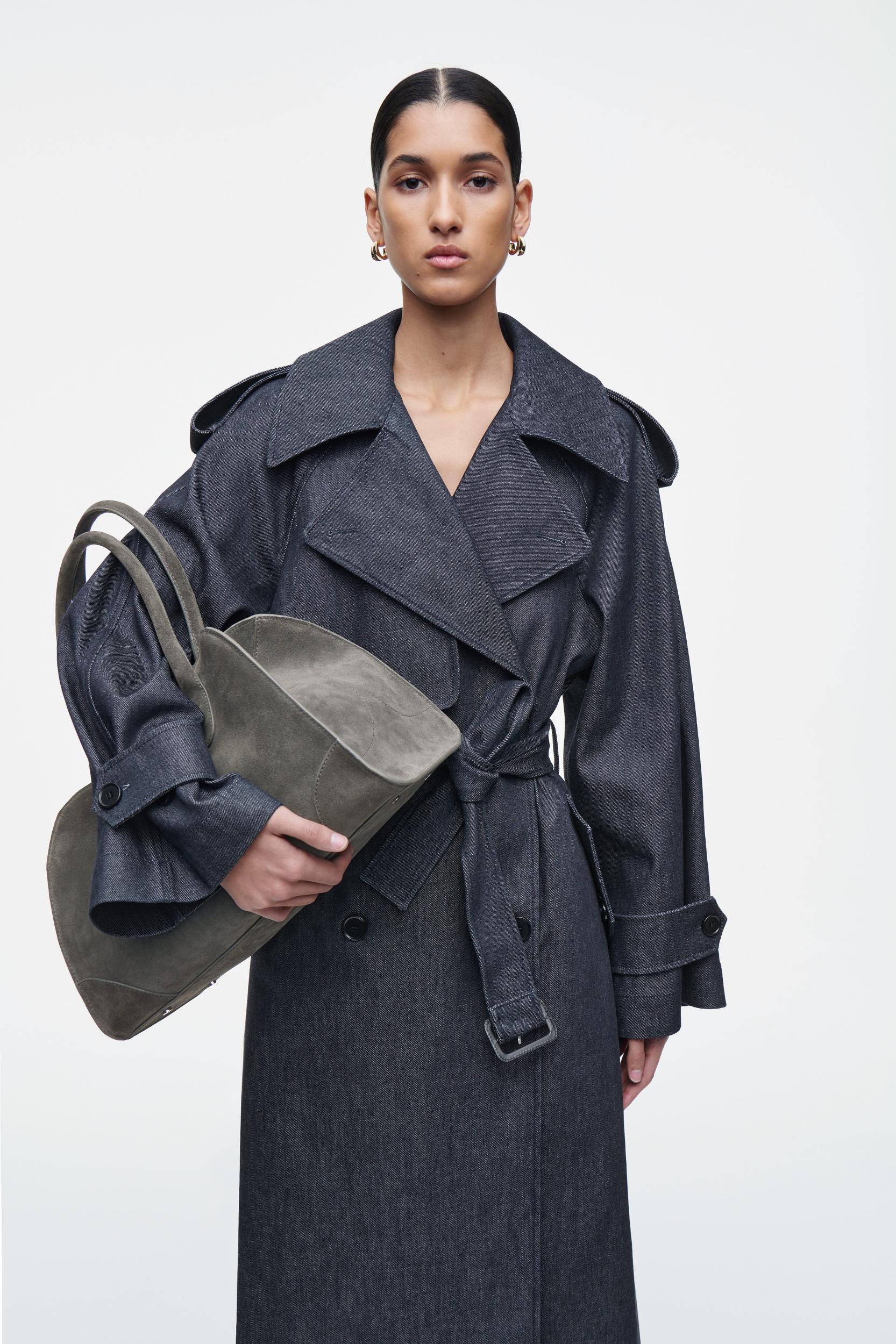 SMALL STUDIO BOWLING BAG - LEATHER Product Image