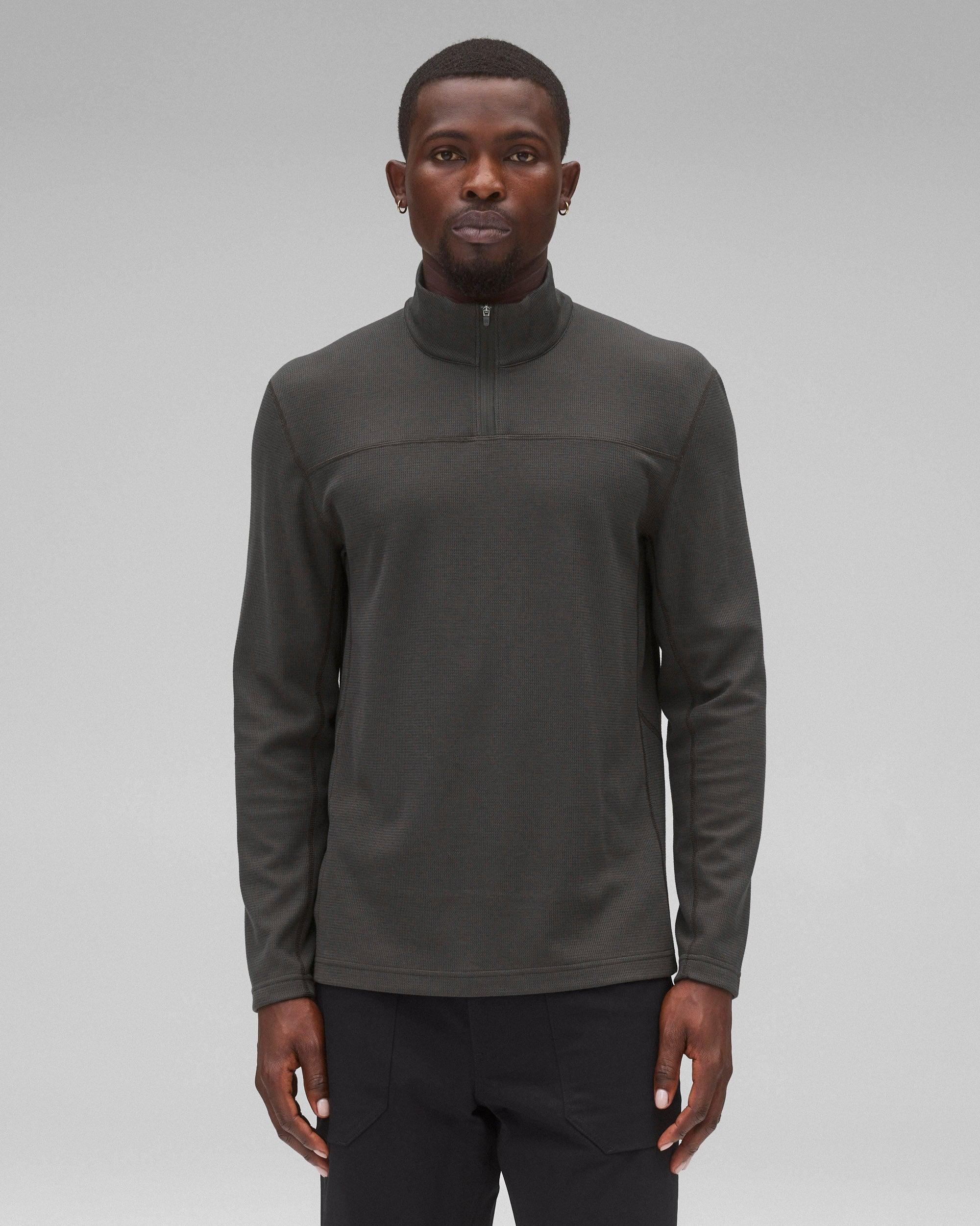 Polartec® Thermal Pro Base Slim Quarter Zip Male Product Image