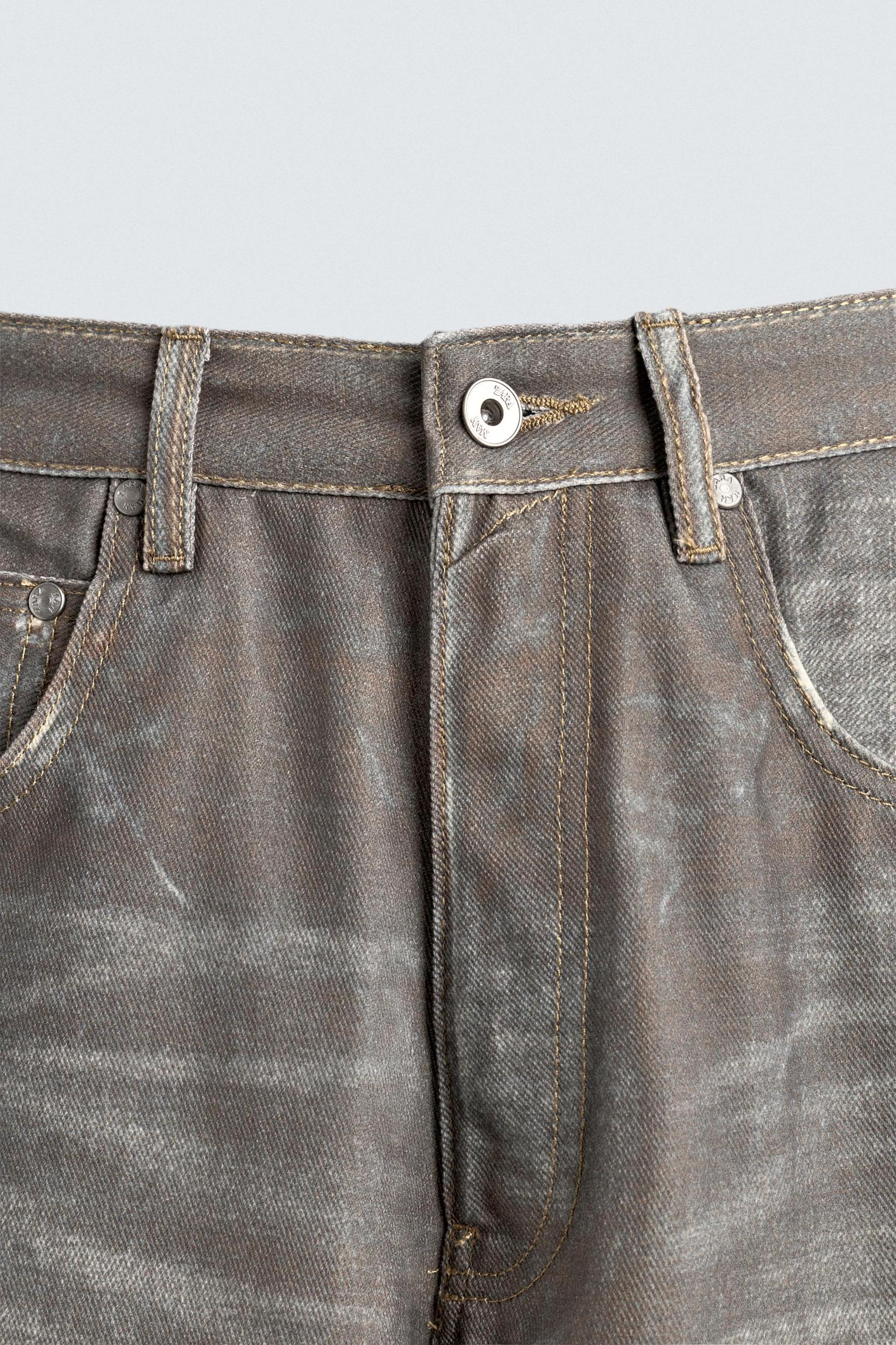 PRINTED BAGGY FIT JEANS Product Image