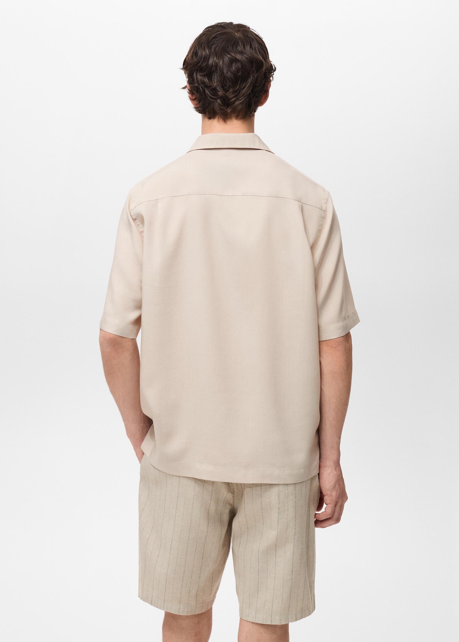 Lyocell shirt with pocket - Men | MANGO USA Product Image