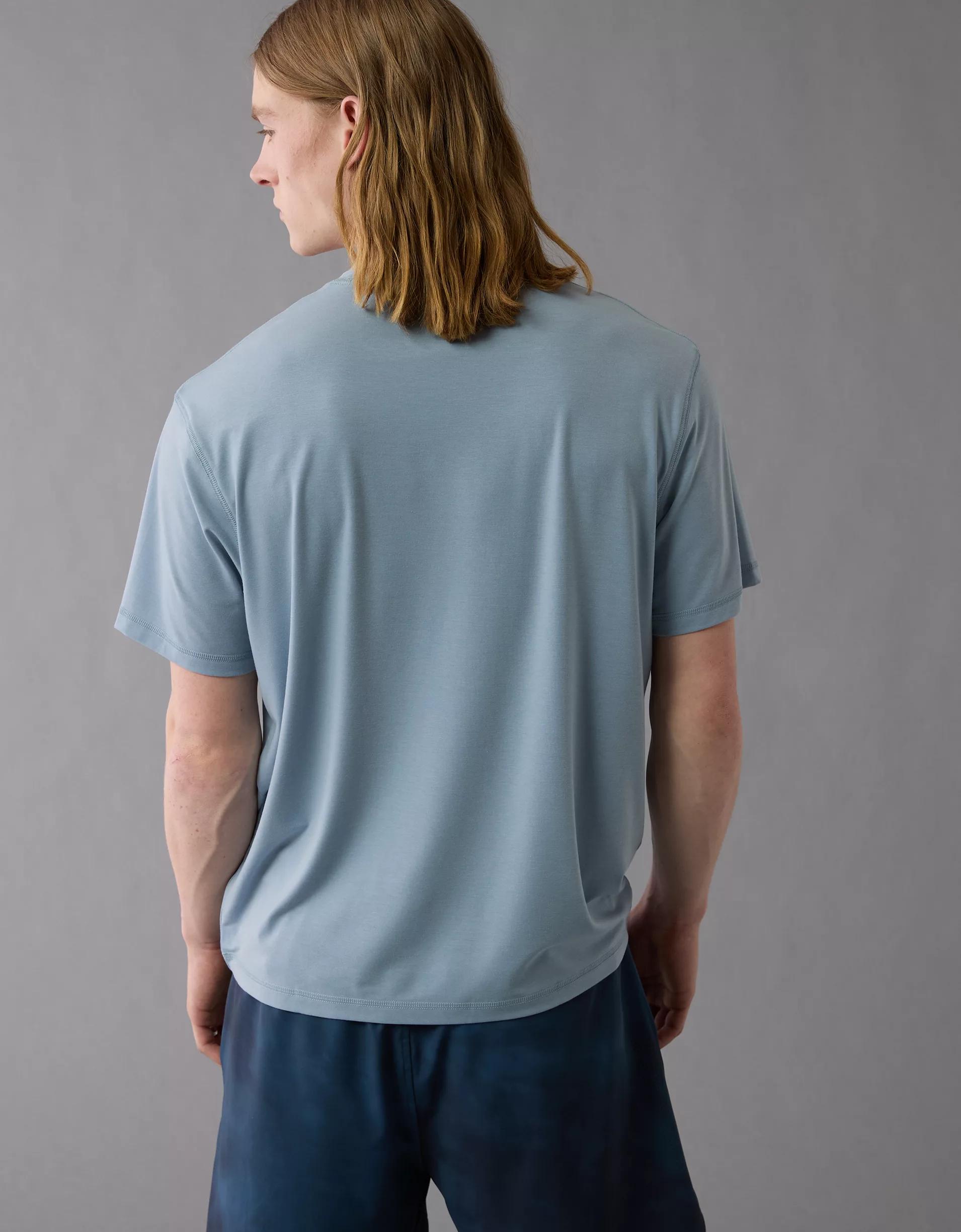 AE 24/7 Training T-Shirt Product Image