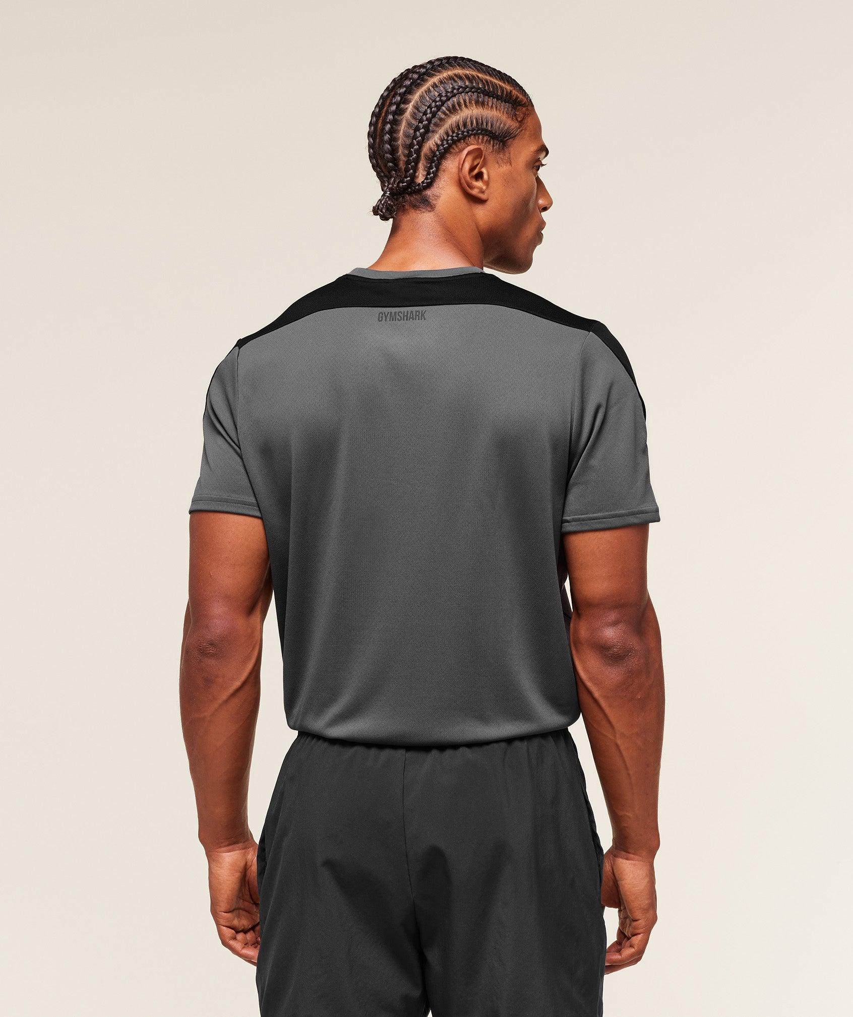 Gymshark Arrival Block T-Shirt - Dark Grey Male Product Image