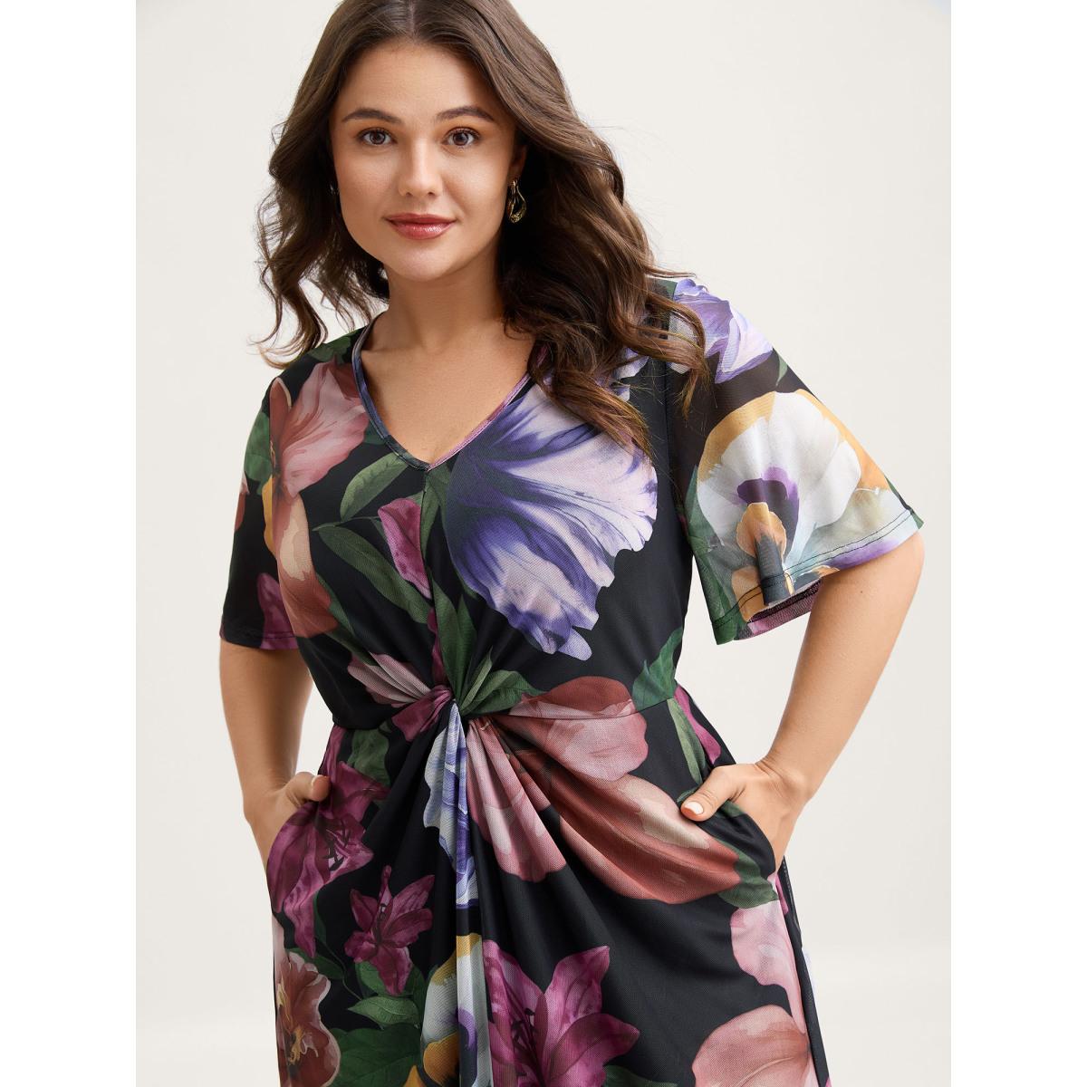 Plus Size Large Floral Print Twist Front Midi Dress RedViolet Women Romantic V-neck Short sleeve Curvy BloomChic 14-16/1X Product Image