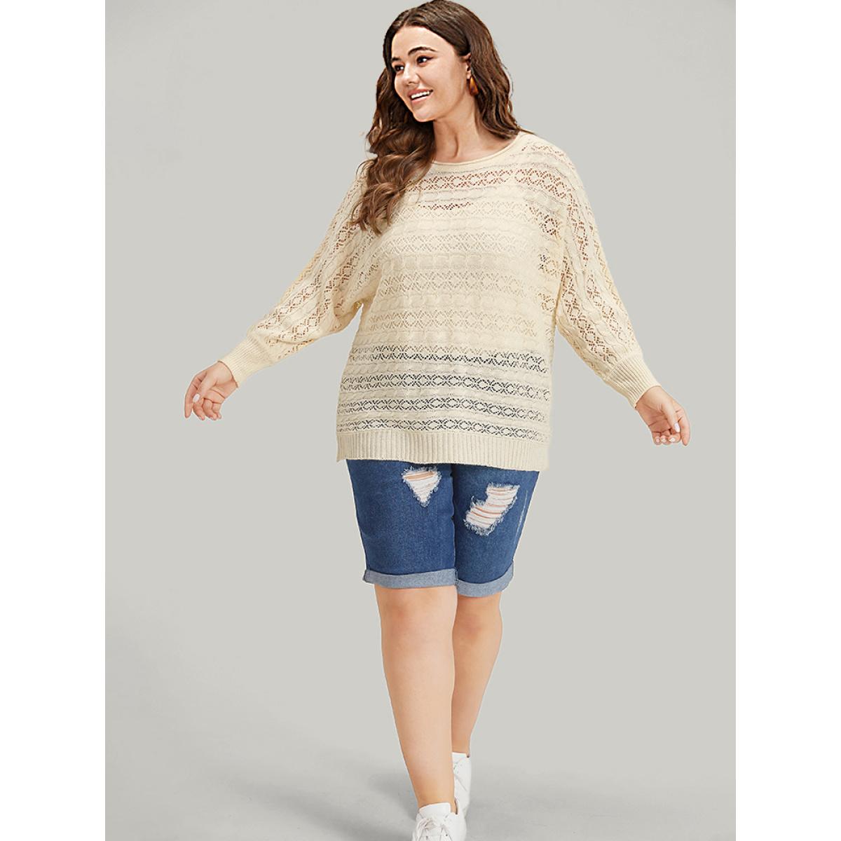 Plus Size Plisse Eyelet Dolman Sleeve Elastic Cuffs Pullover Beige Women Casual Loose Long Sleeve Round Neck Dailywear Pullovers BloomChic 22-24/3X Product Image