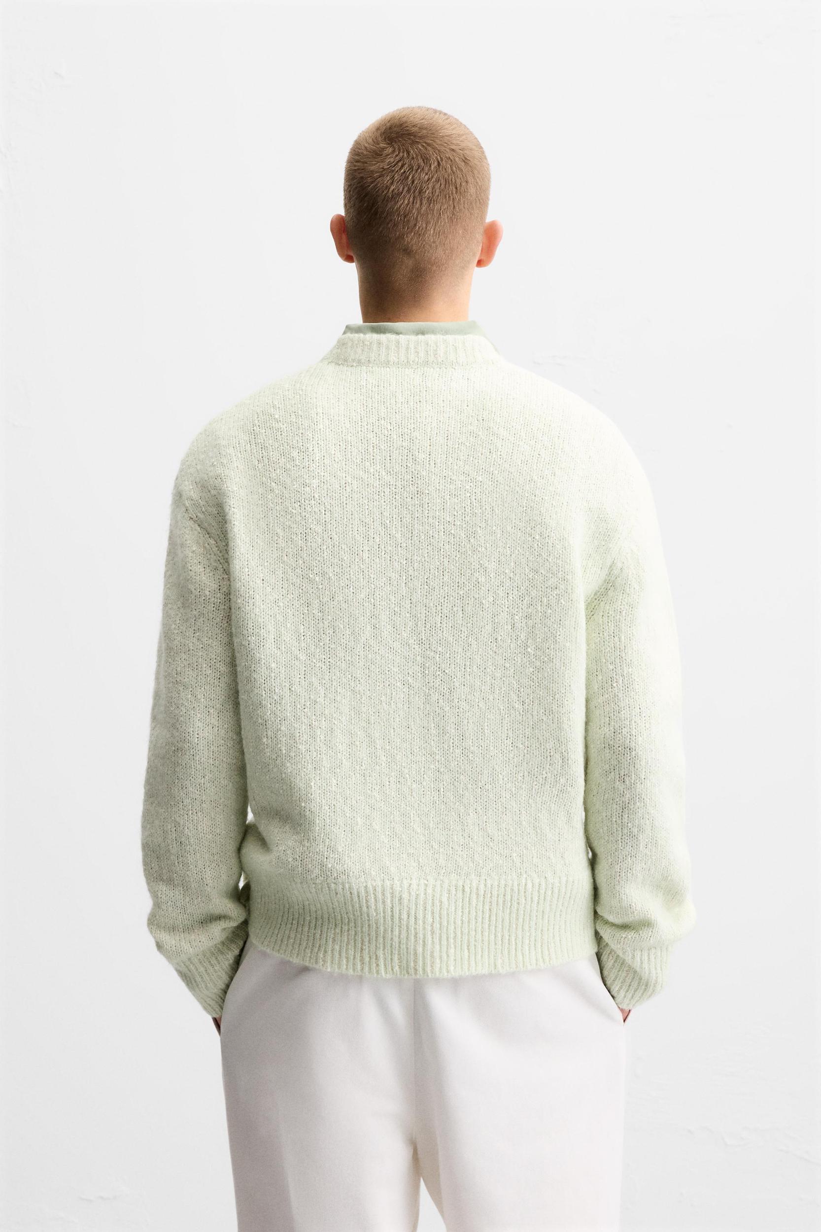 IRREGULAR TEXTURE SWEATER Product Image