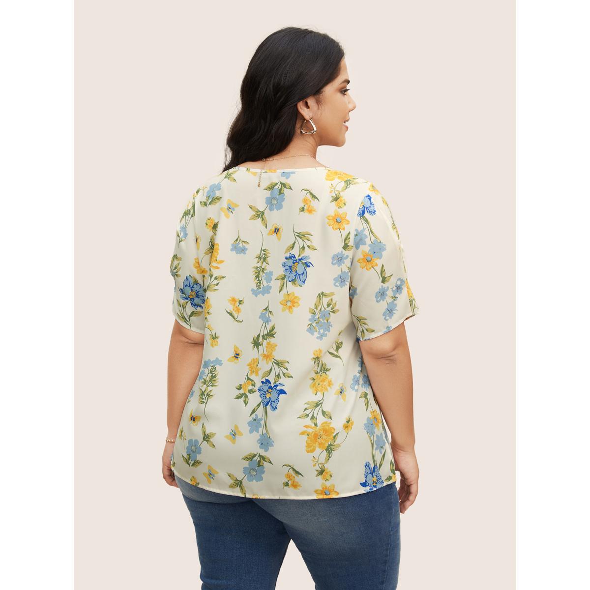 Plus Size Lemonyellow Floral & Butterfly V Neck Bishop Sleeve Blouse Women Elegant Half Sleeve V-neck Everyday Blouses BloomChic 14-16/1X Product Image