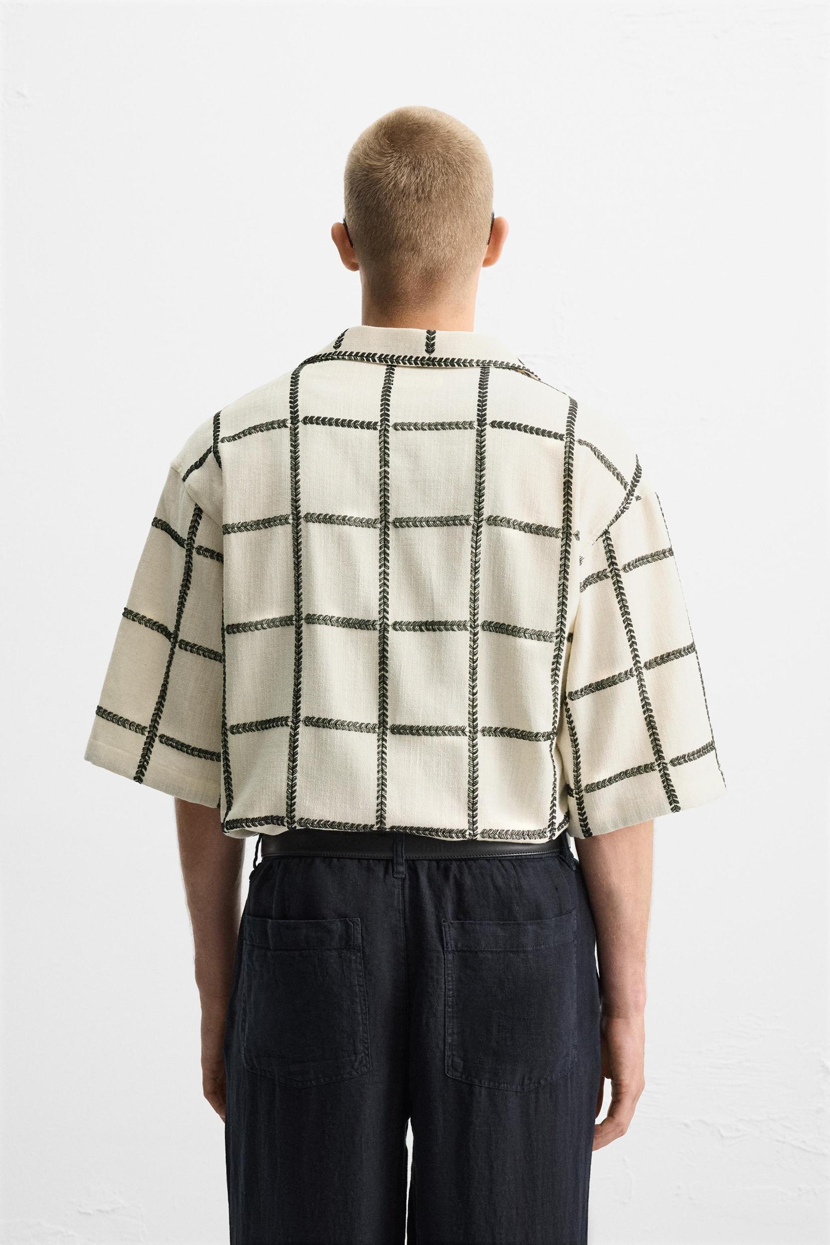 GEOMETRIC EMBROIDERED SHIRT Product Image