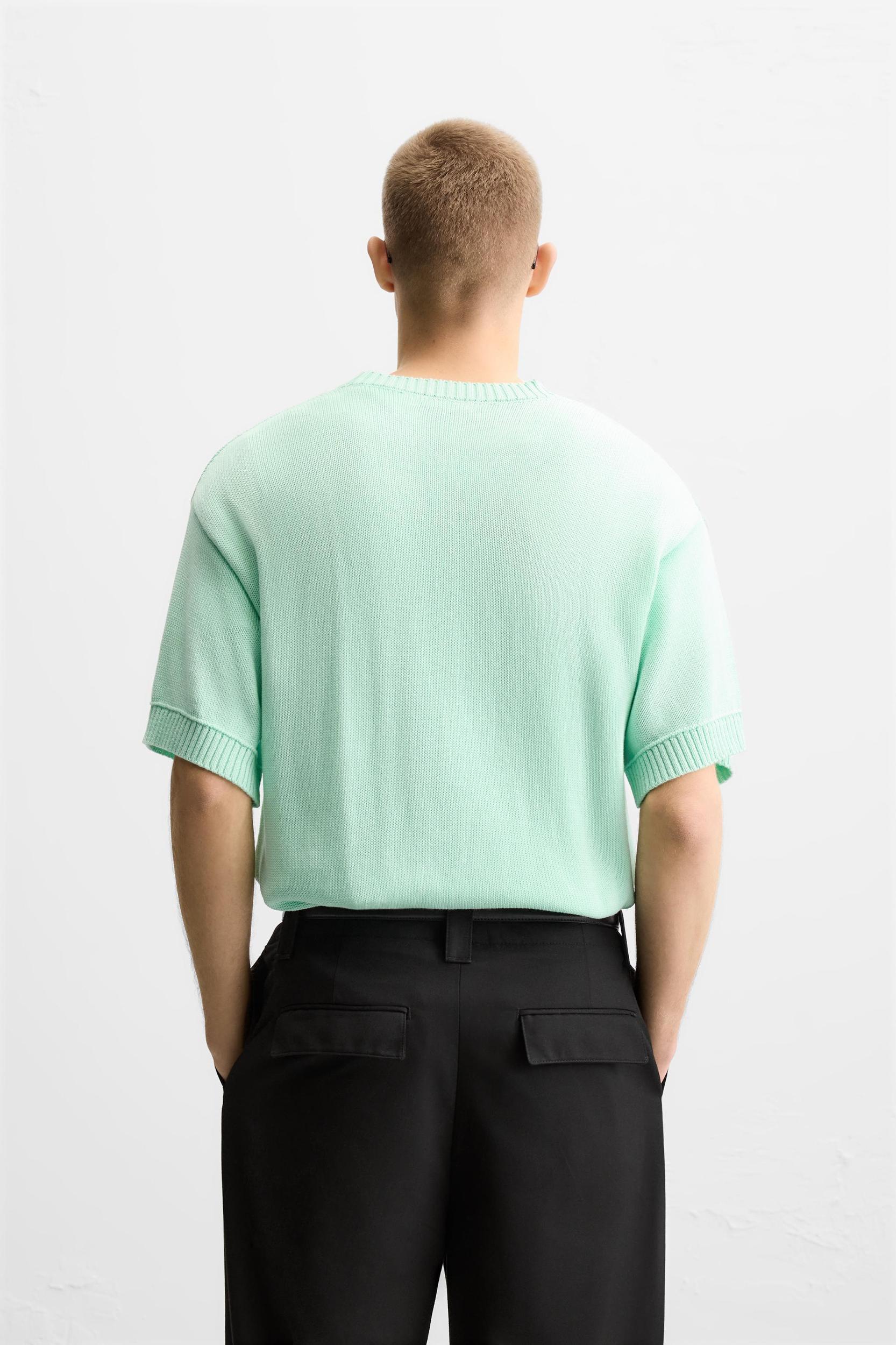 STRUCTURED KNIT T-SHIRT Product Image