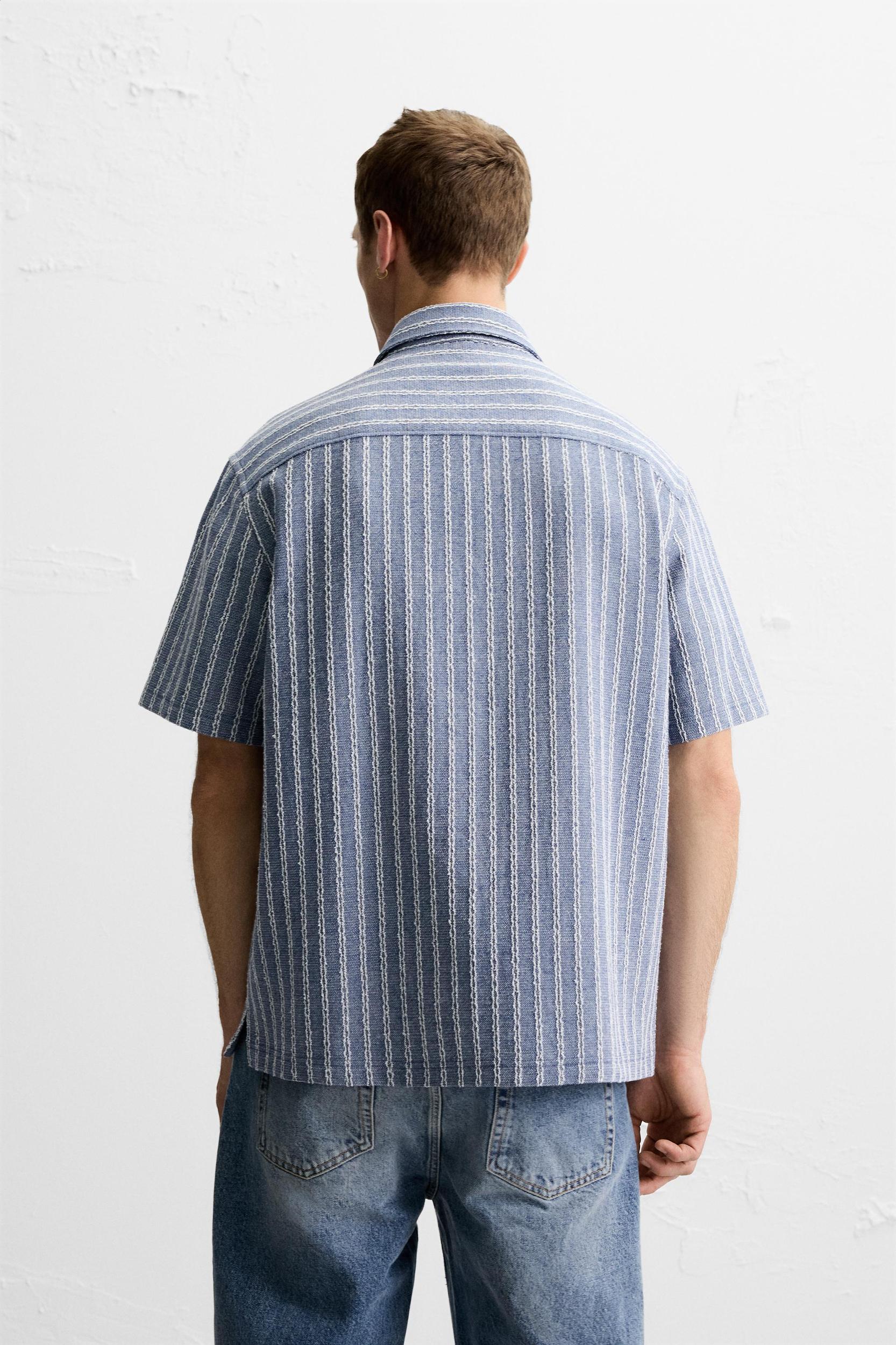 STRIPED JACQUARD SHIRT Product Image