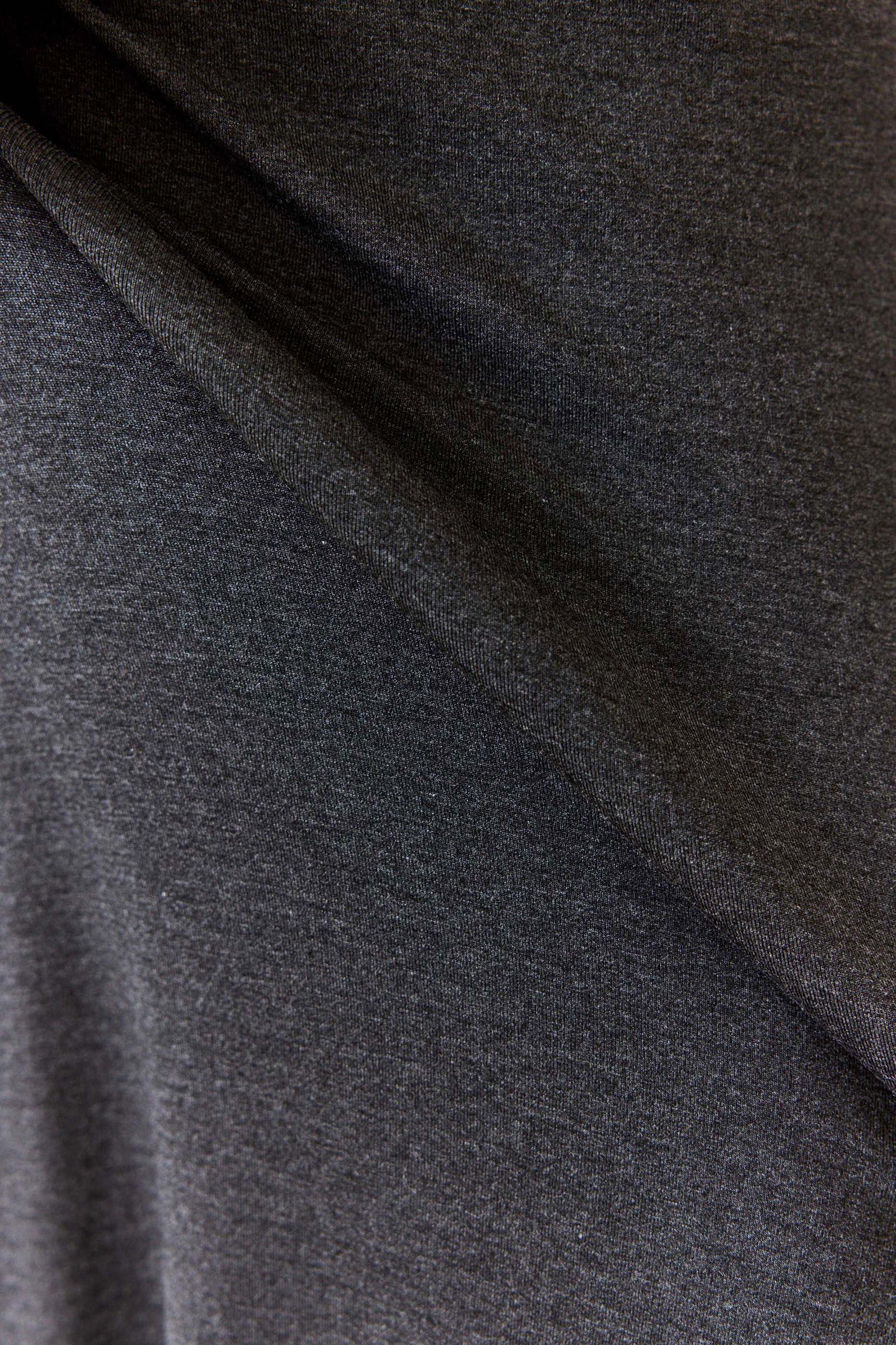 Iconic Sleeveless Dress Product Image