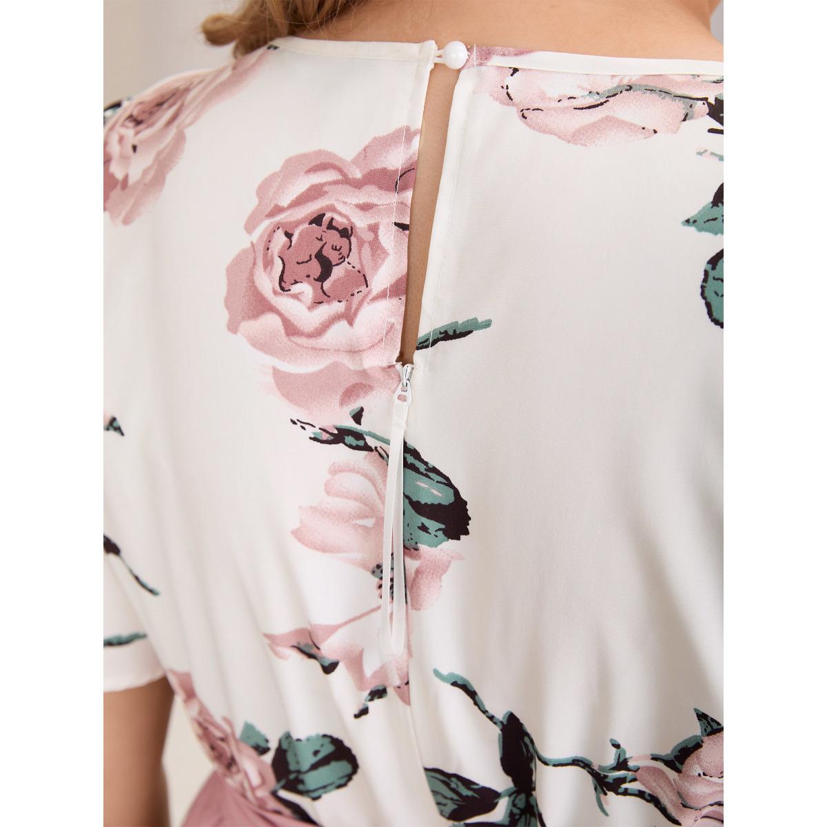 Plus Size Beanpastepowder Floral Print Belted Pockets Spliced Jumpsuit Women Elegant Short sleeve V-neck Everyday-Elegant Loose Jumpsuits BloomChic 22-24/3X Product Image