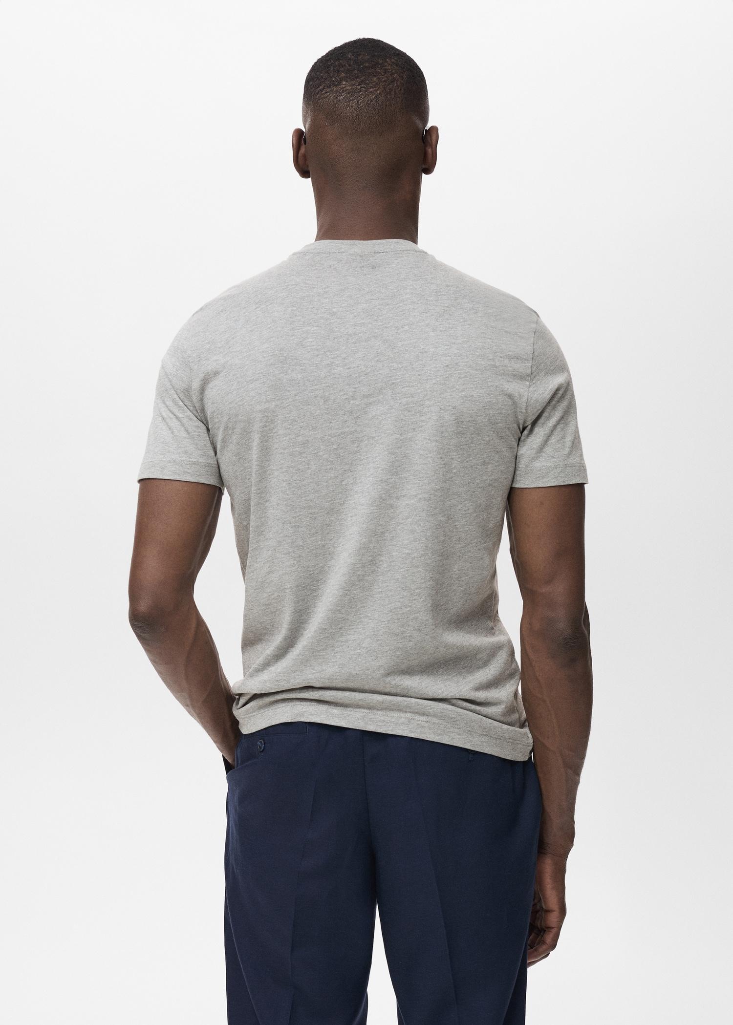 100% cotton slim-fit t-shirt - Men | MANGO USA Product Image