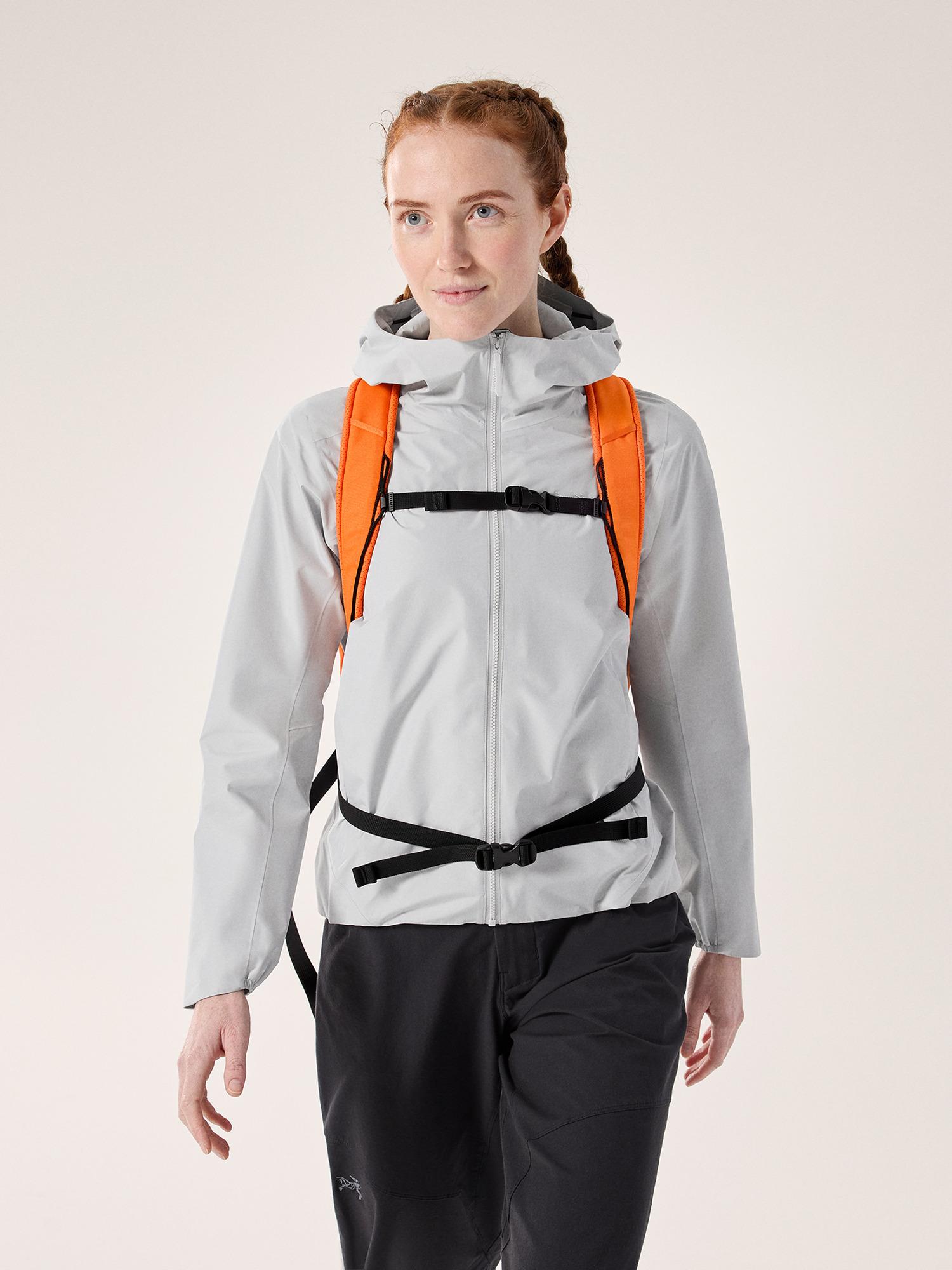 Mantis 16 Backpack  Product Image