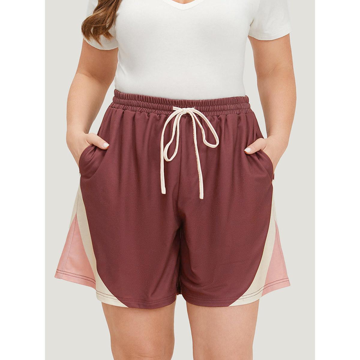 Plus Size Contrast Pocket Drawstring Elastic Waist Shorts Women Multicolor Casual Contrast Dailywear Shorts BloomChic 12/L Product Image