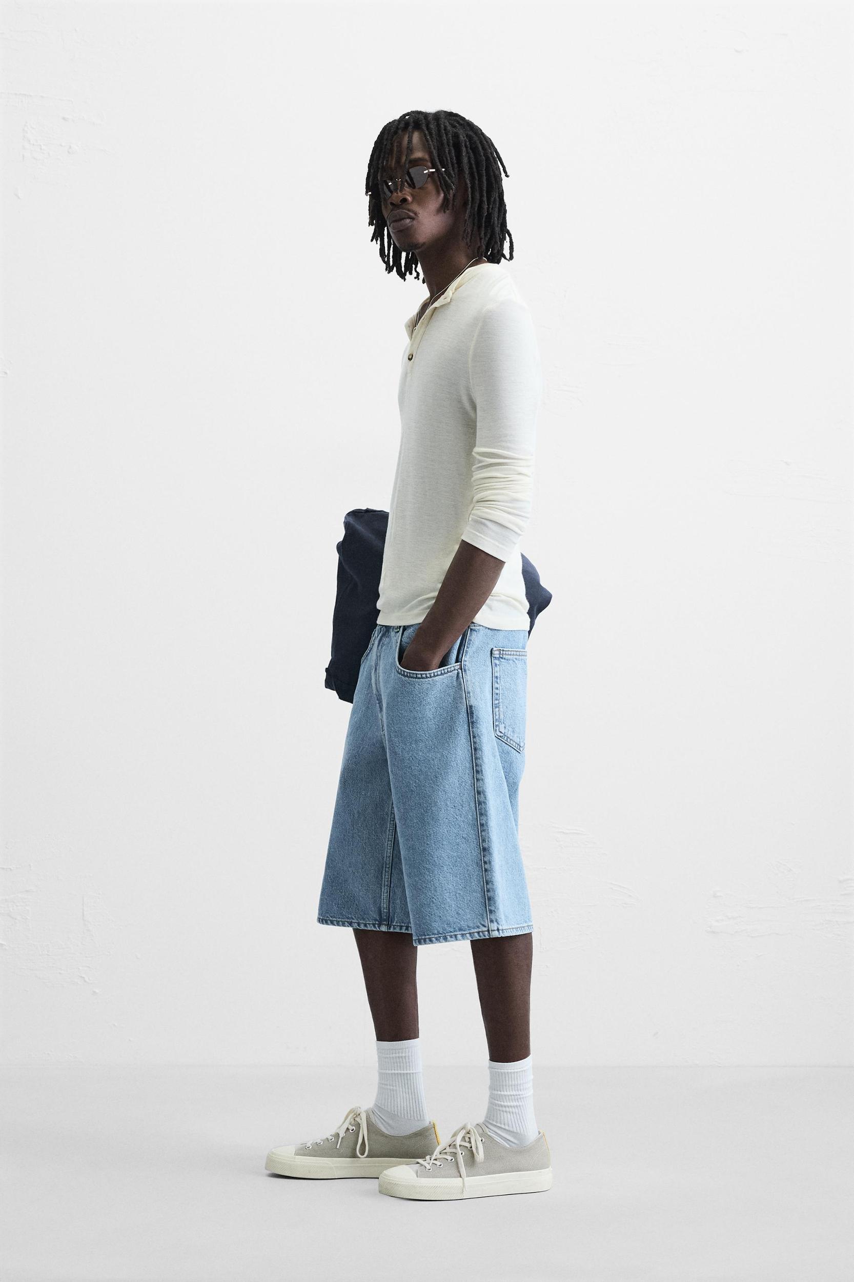 BAGGY FIT DENIM SHORTS Product Image