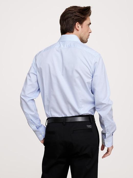 Standard-Fit Wrinkle-Resistant Dress Shirt Product Image