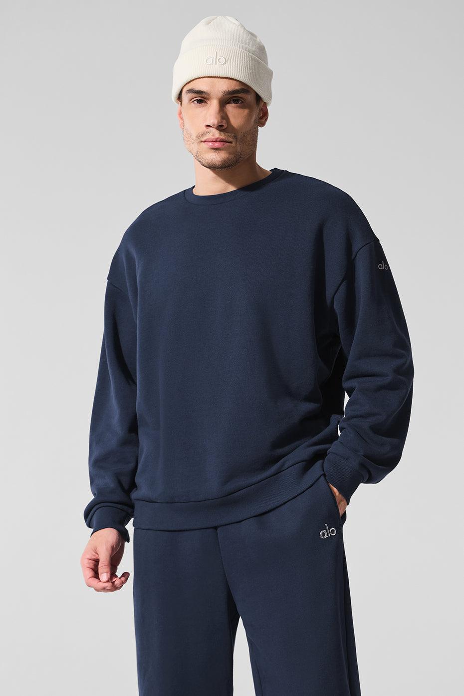 Chill Crew Neck Pullover - Navy Male Product Image